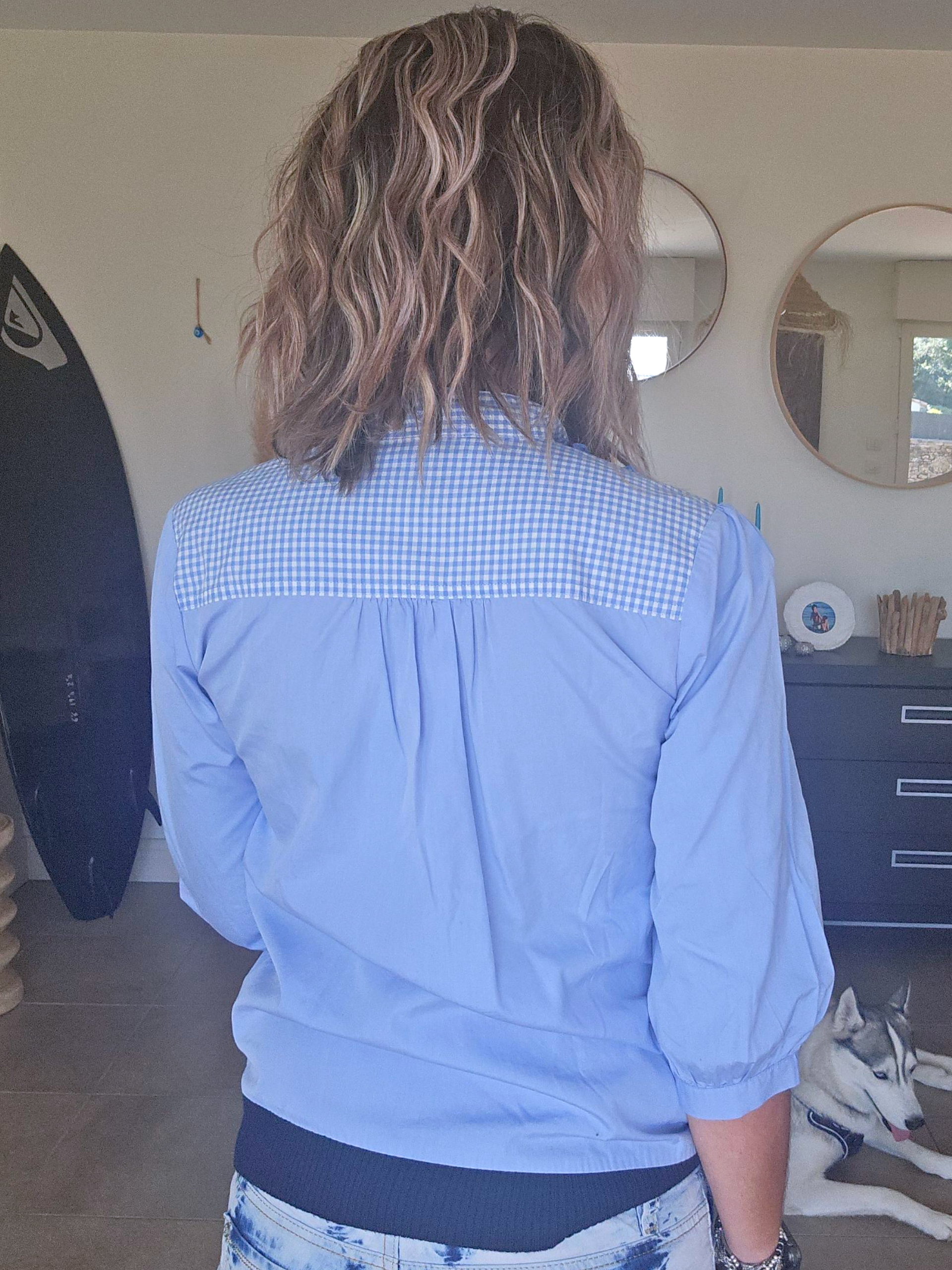 Chemise bleue originale
