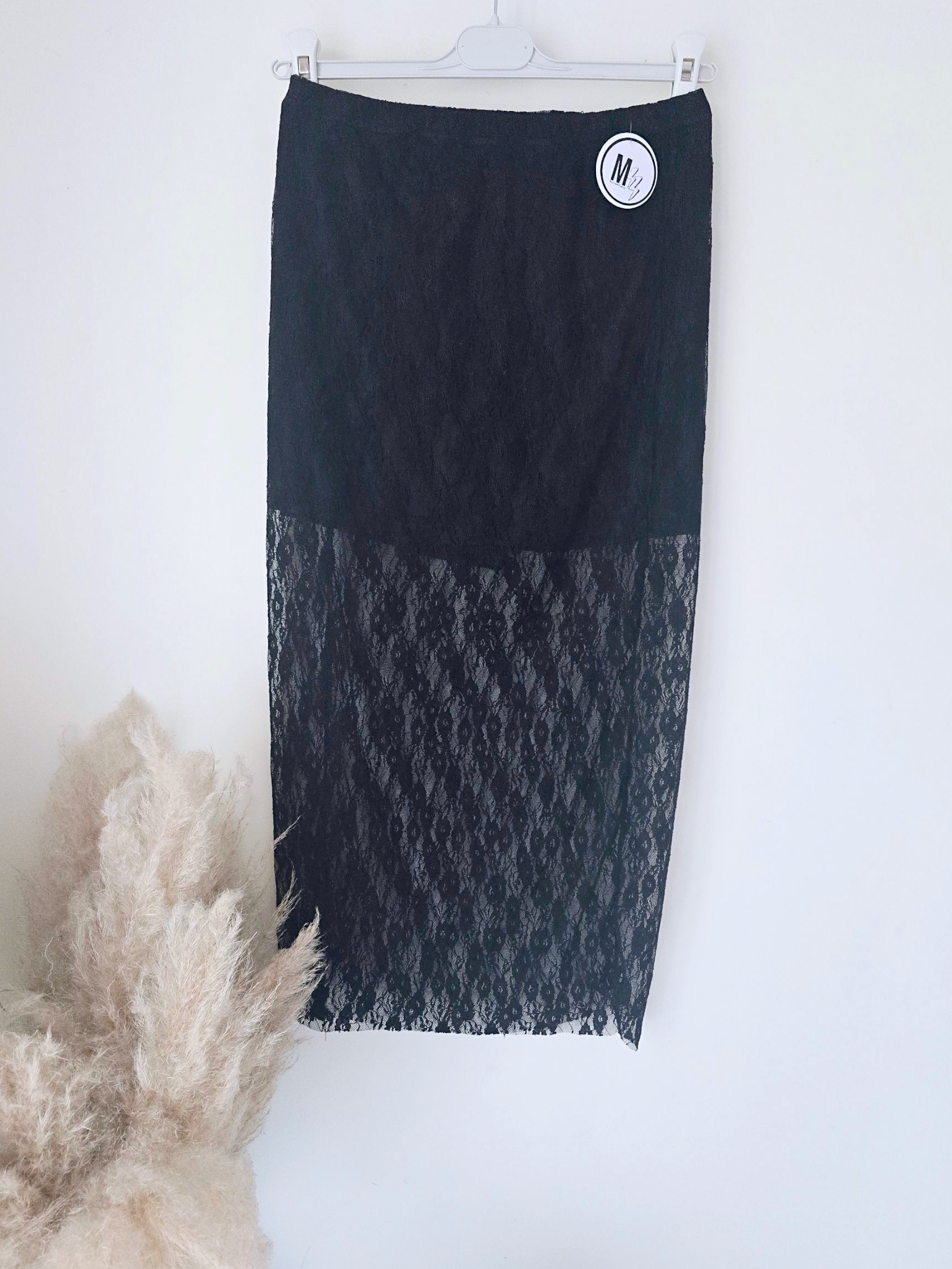 Ensemble black