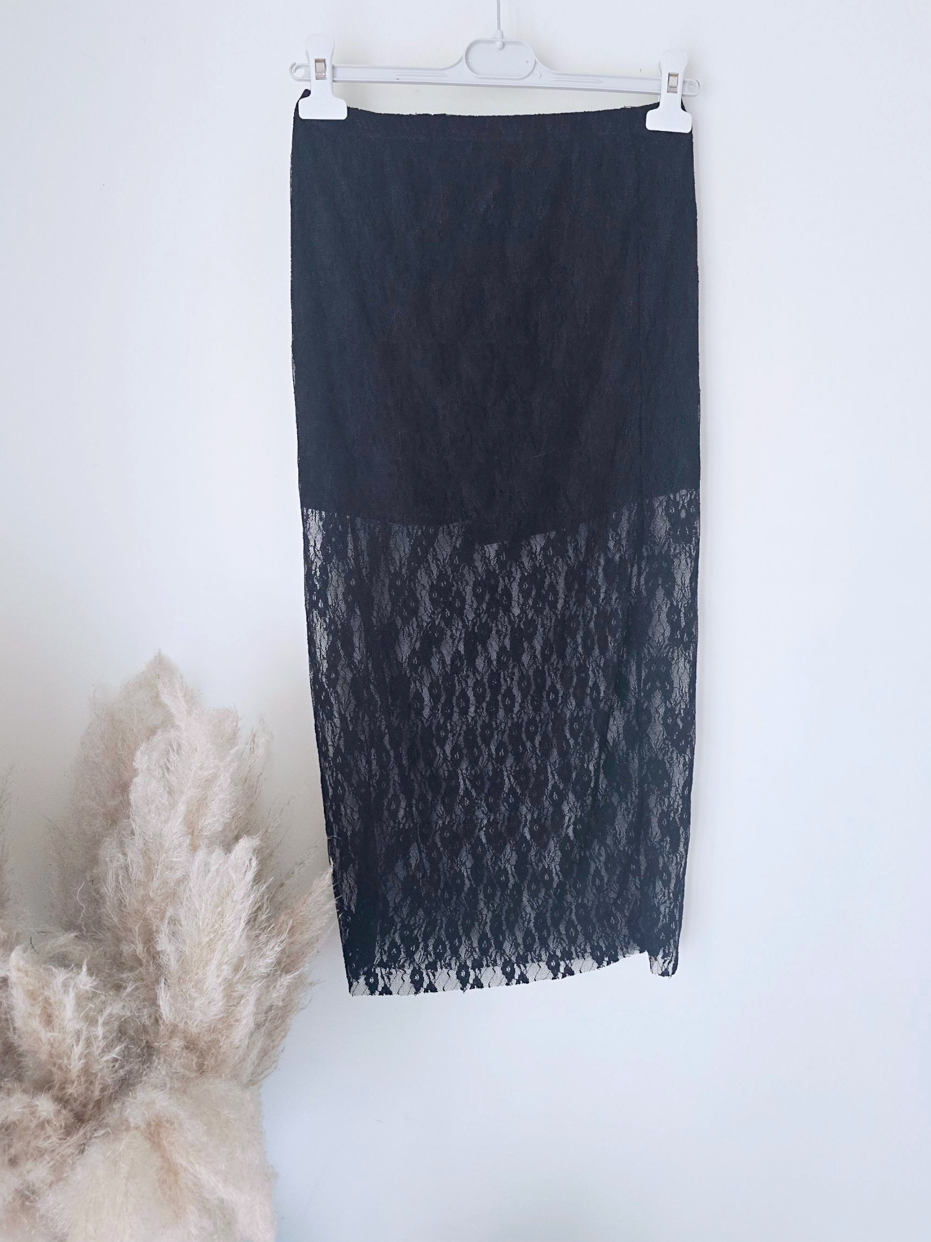 Ensemble black