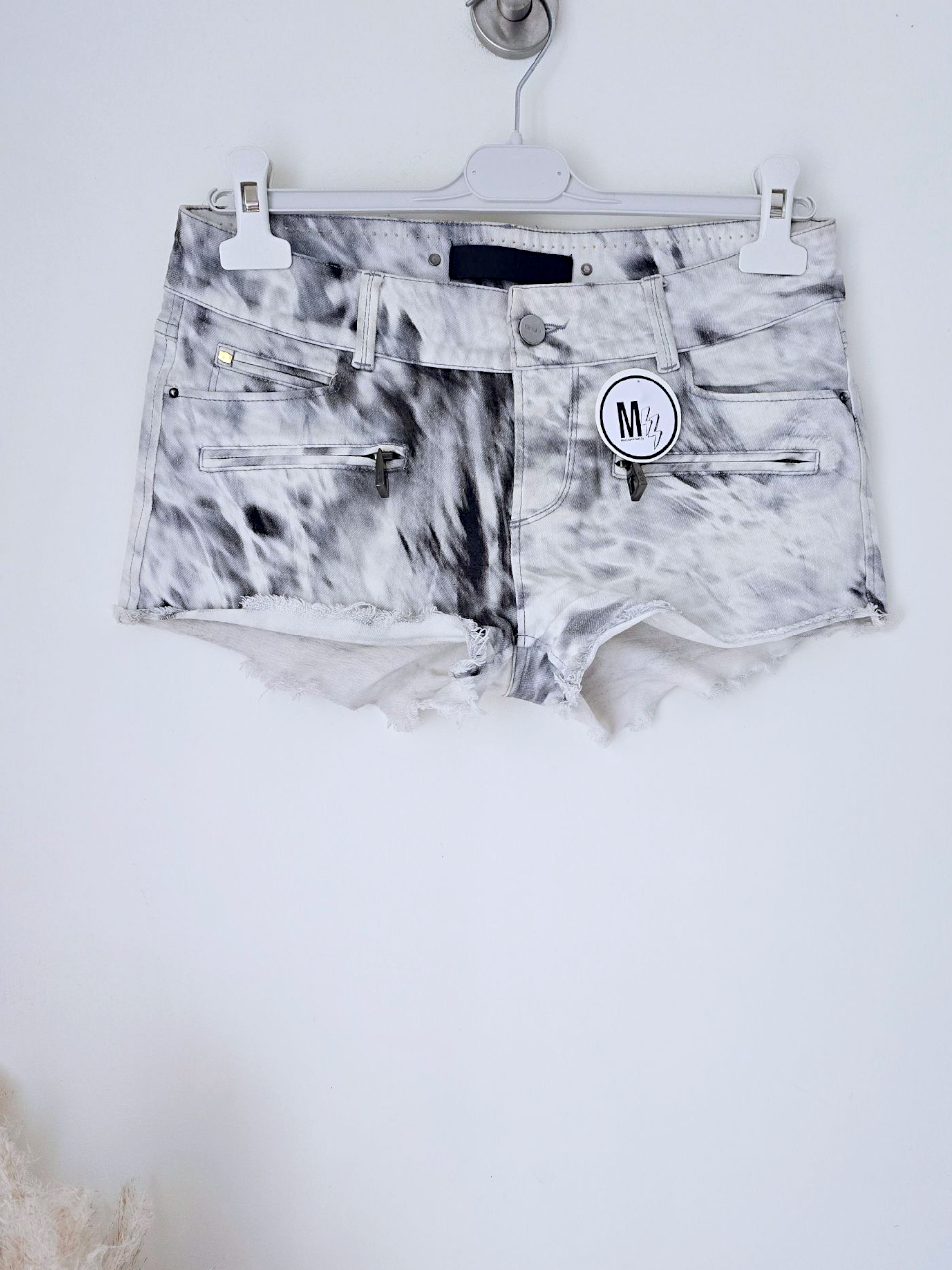 Short tie &amp; dye gris