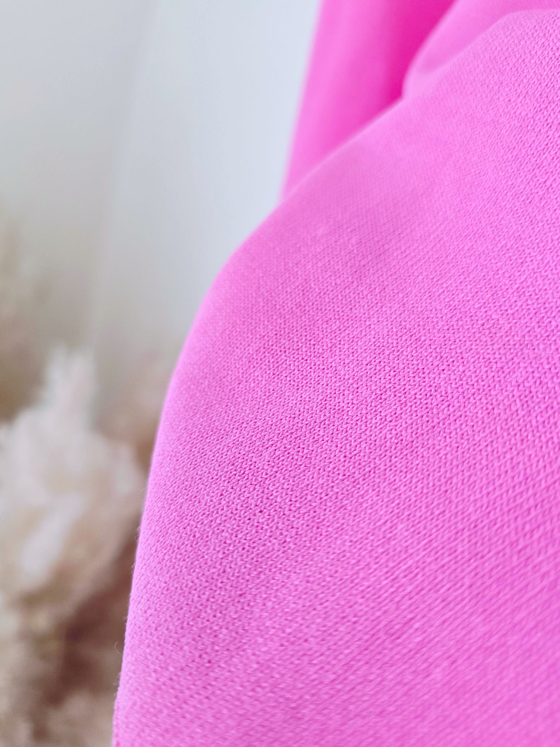 Pull rose casual-chic