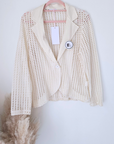 Veste cintrée en crochet