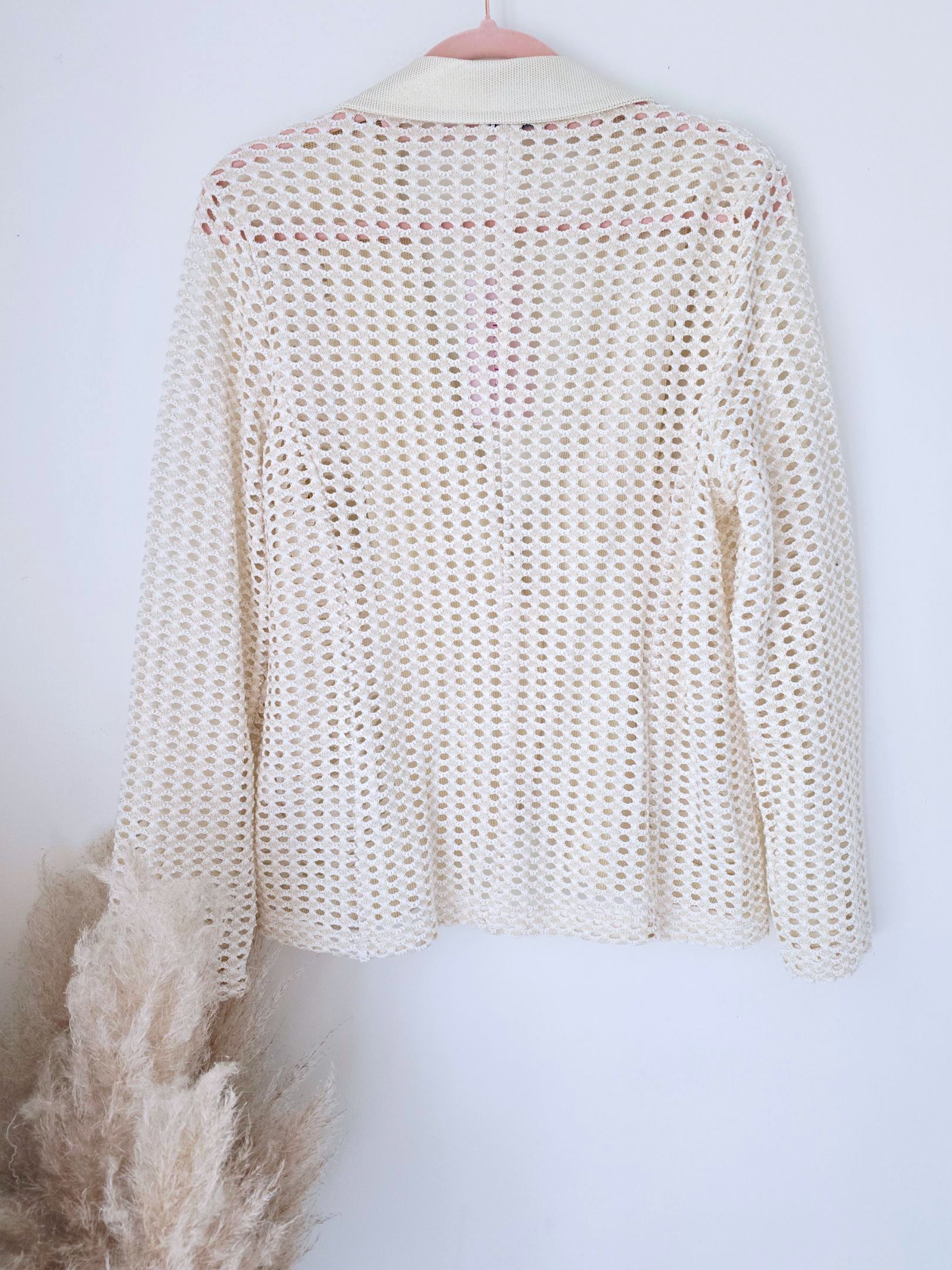 Veste cintrée en crochet