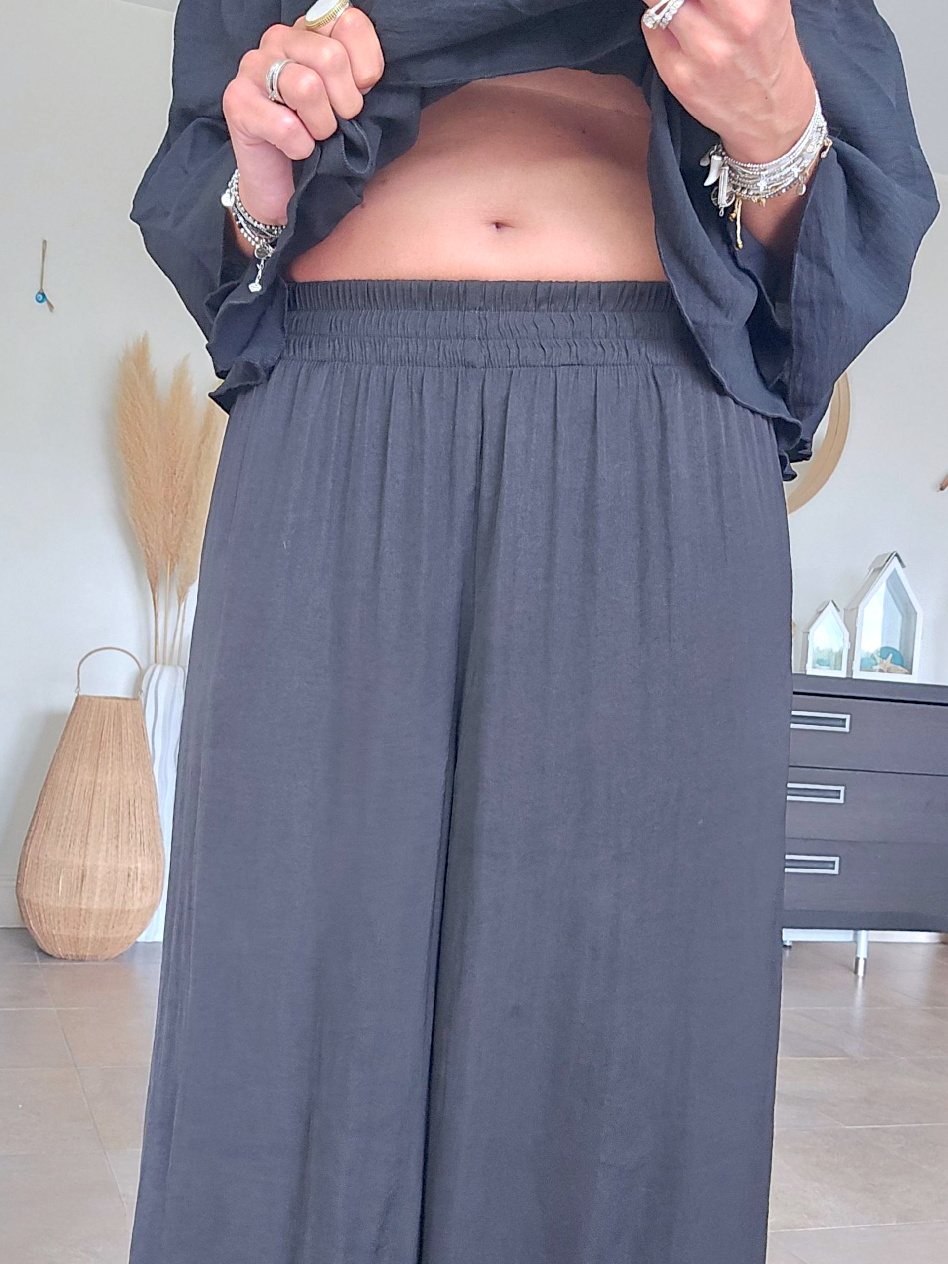 Pantalon black jambes larges