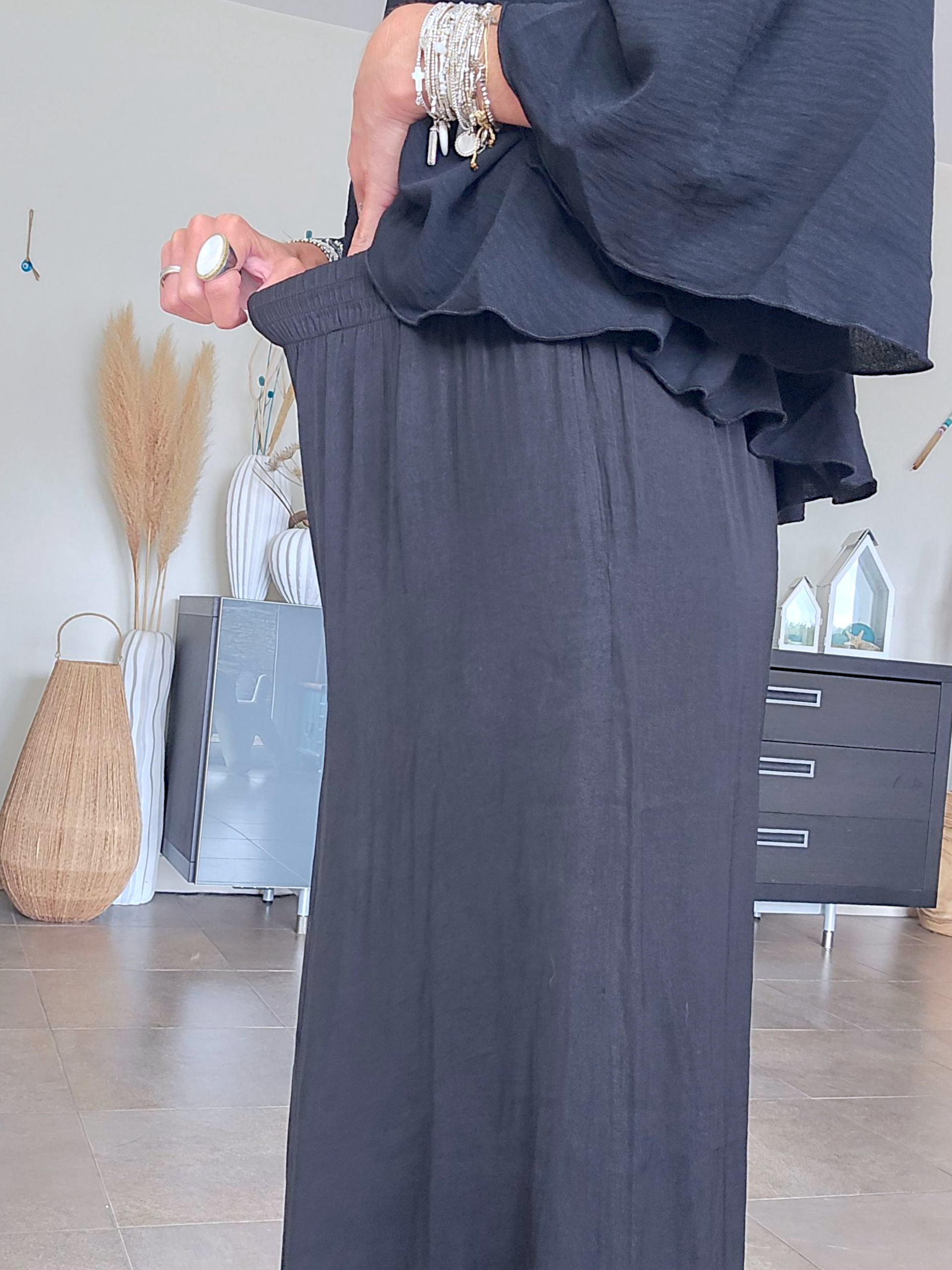 Pantalon black jambes larges