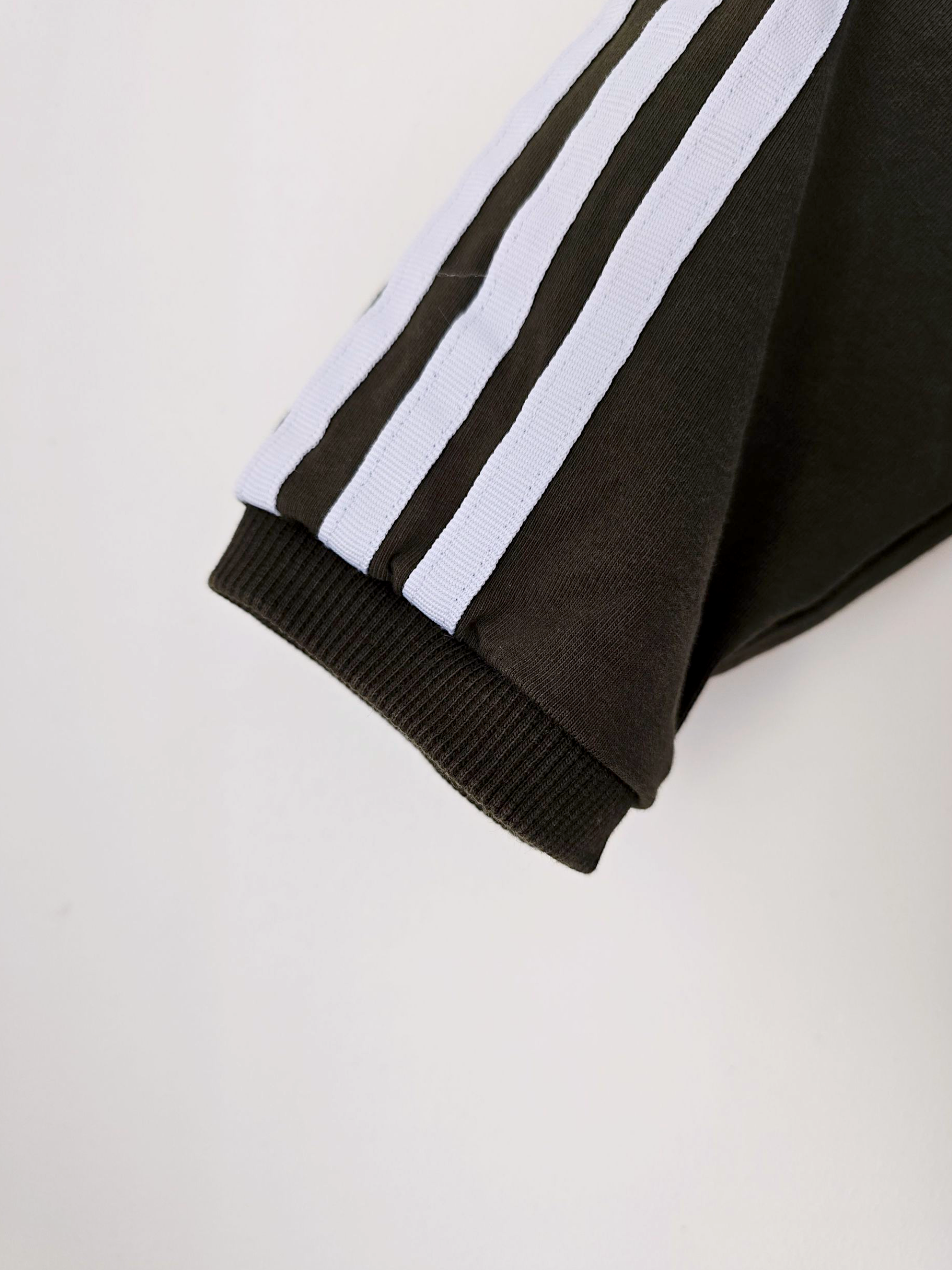 Robe kaki Adidas
