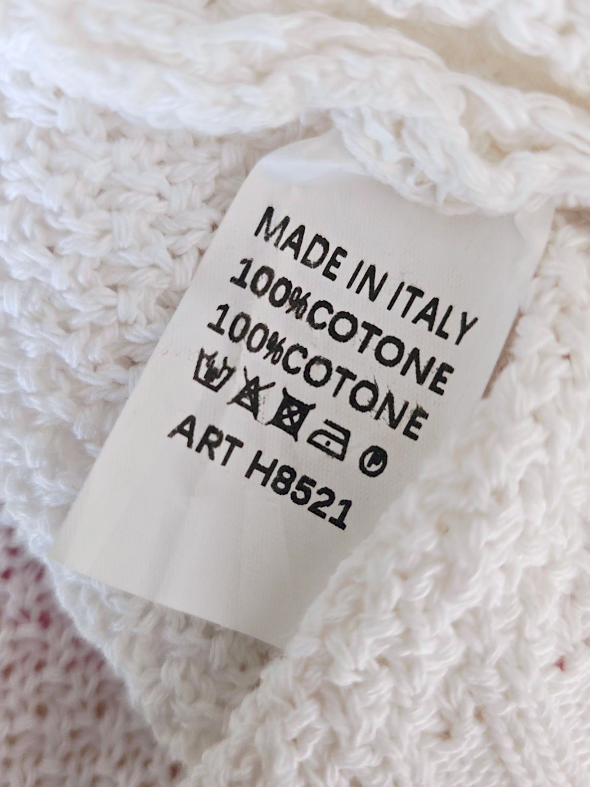Pull blanc dos ouvert