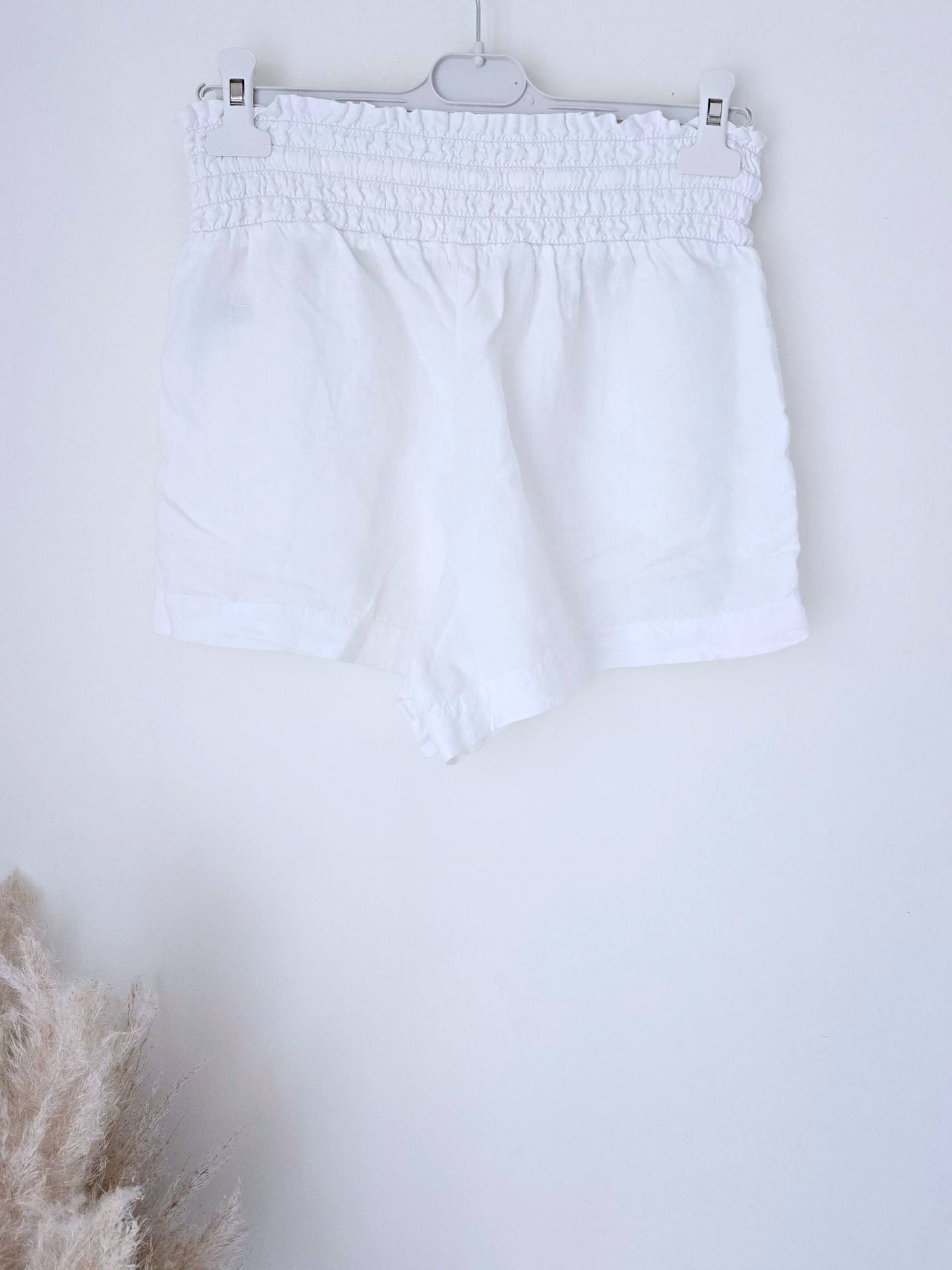 Short blanc