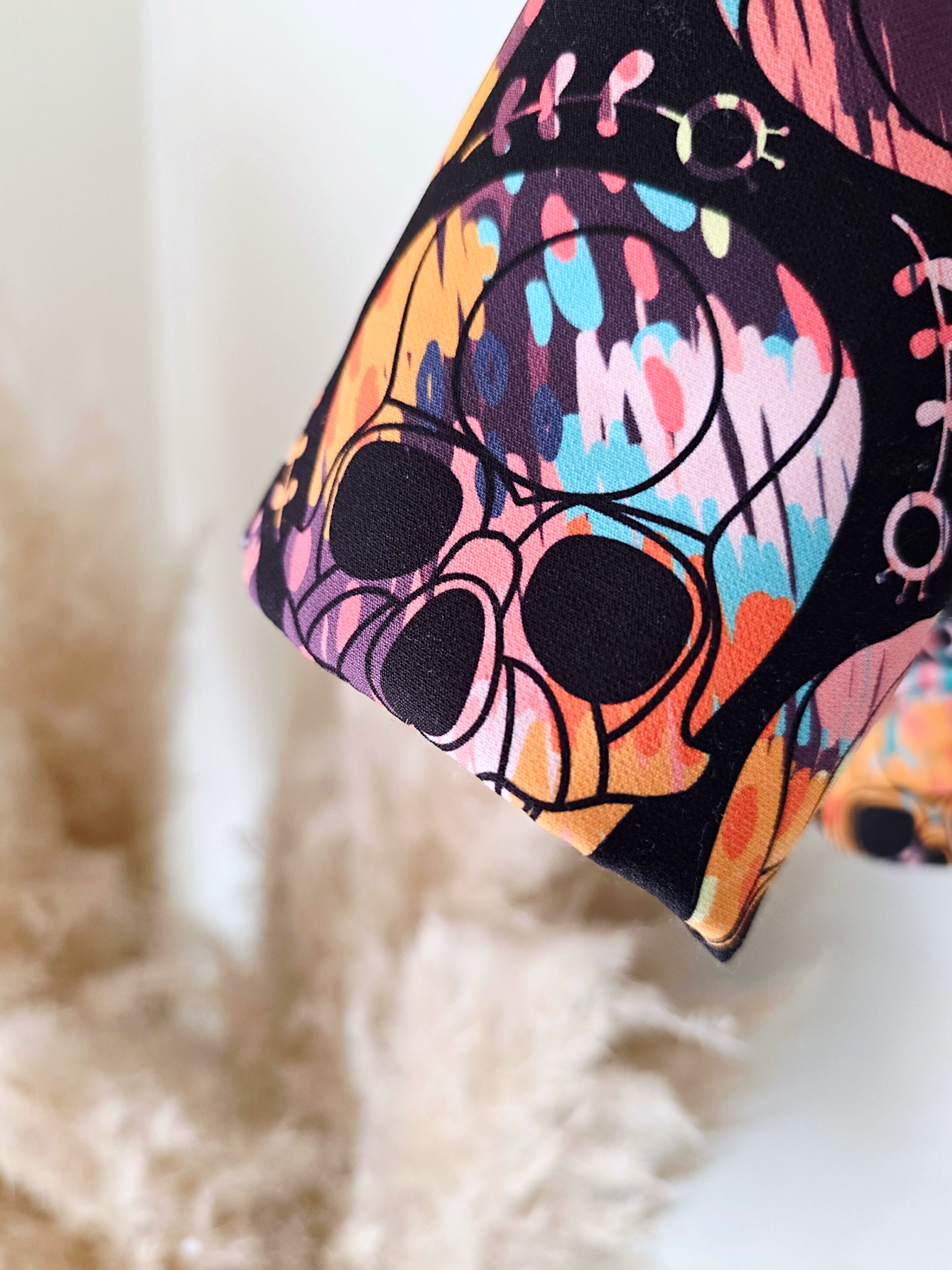 Veste cintrée skull fluo