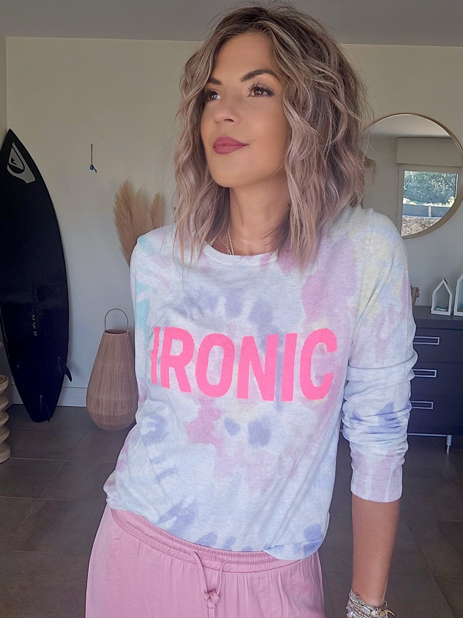 Pull tie and dye Ironic