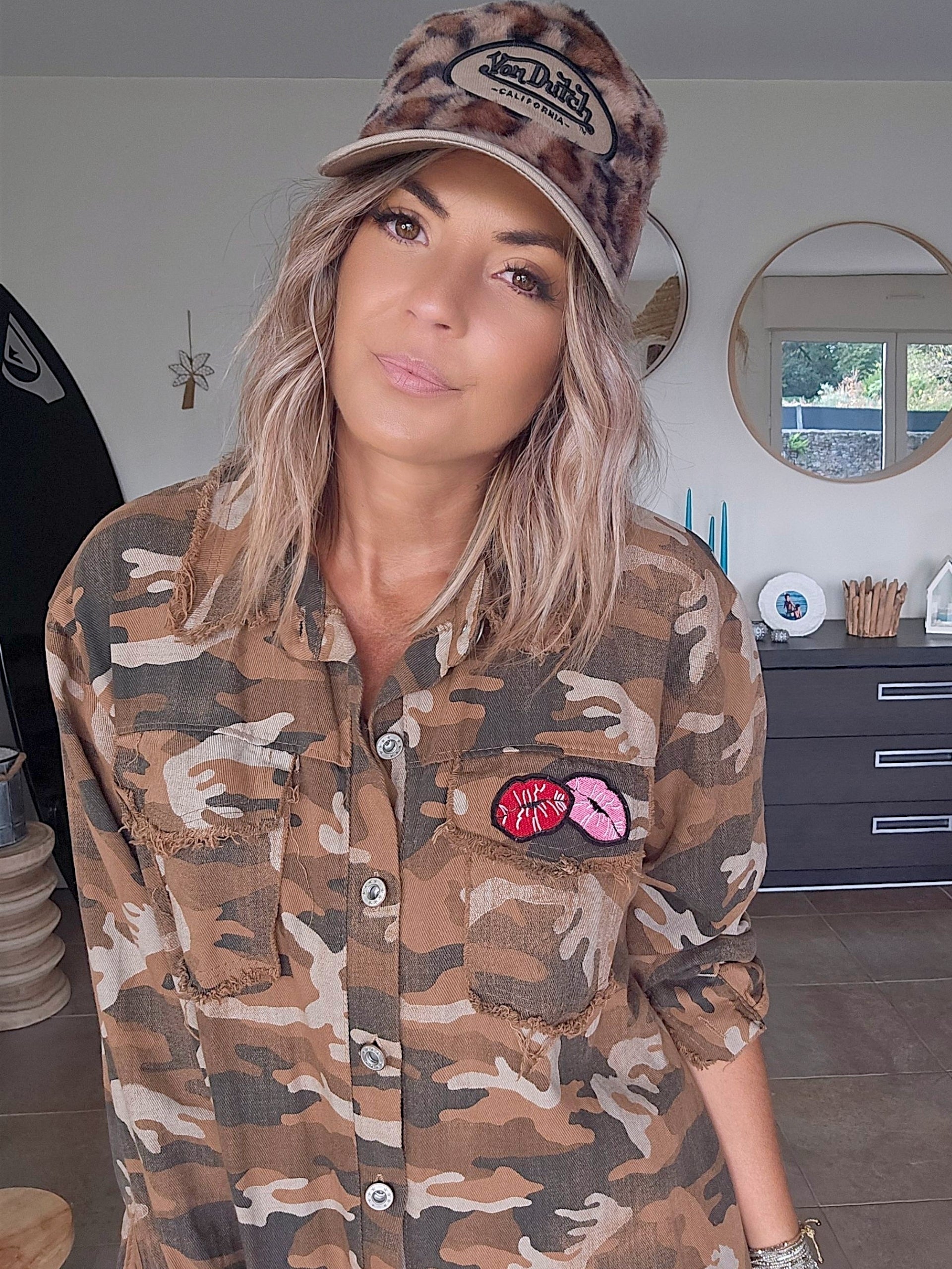 Robe chemise camouflage kiss