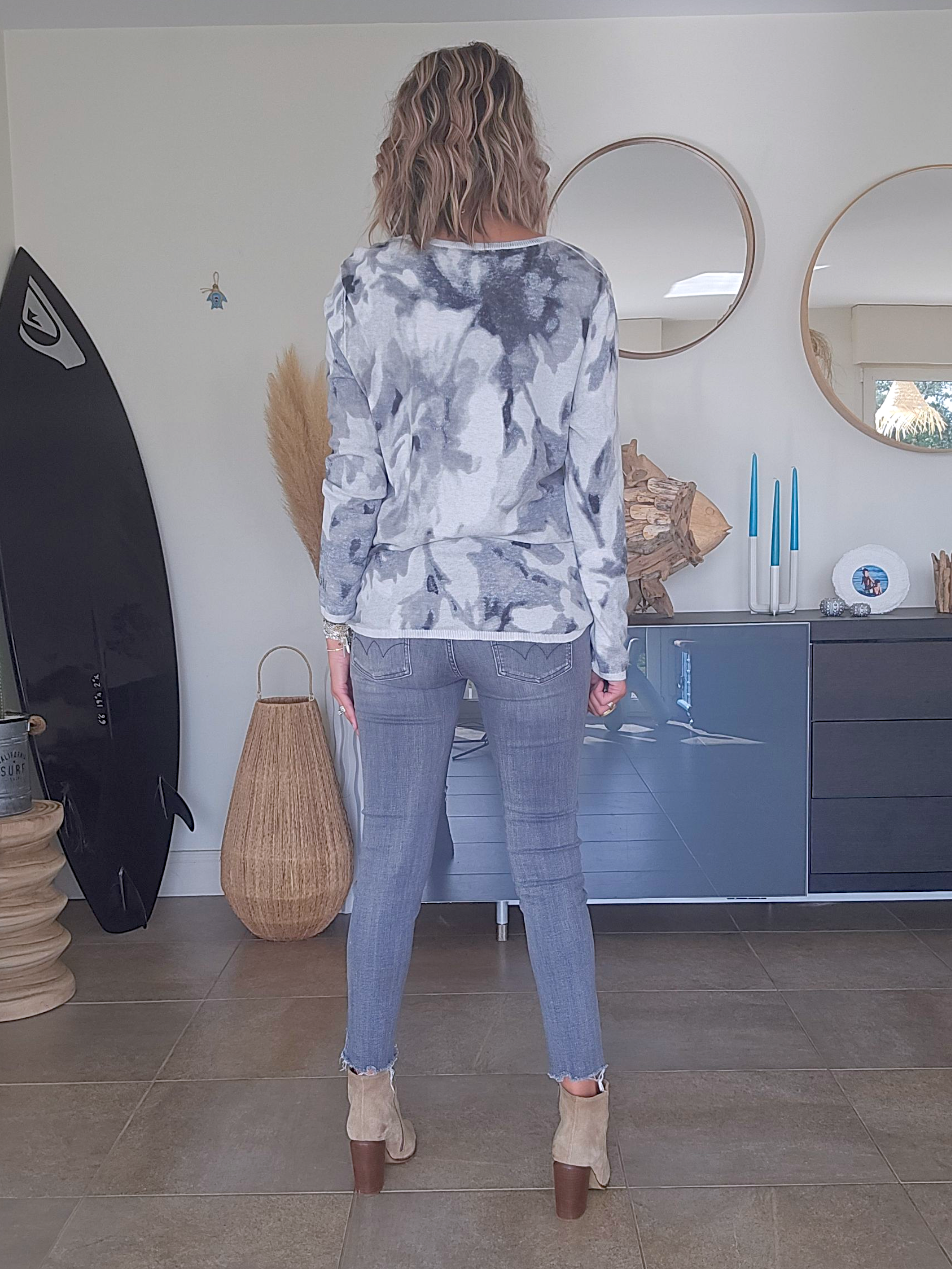 Pull tie and dye gris