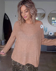 Pull doux ajouré beige foncé