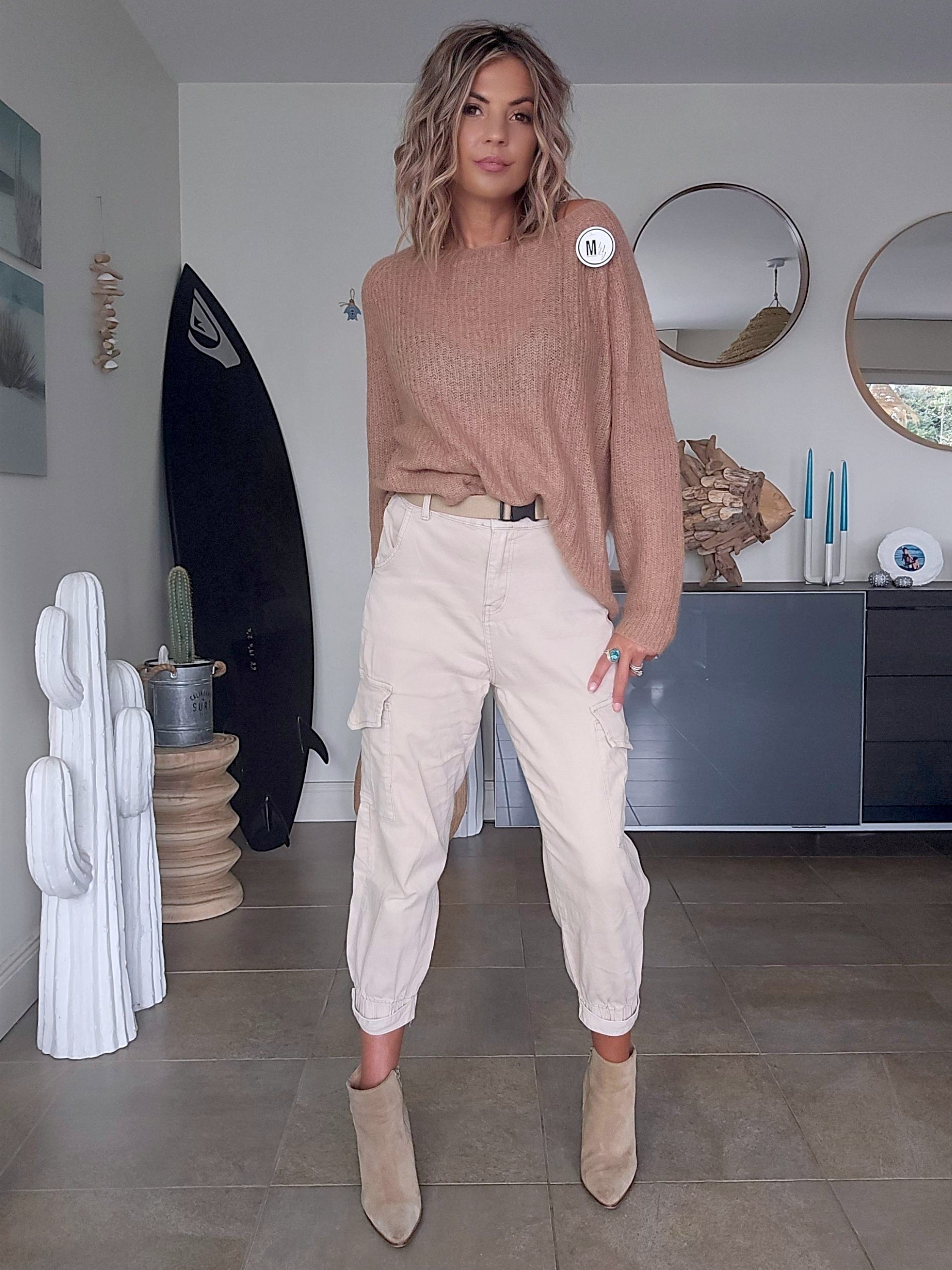 Pull doux ajouré beige foncé