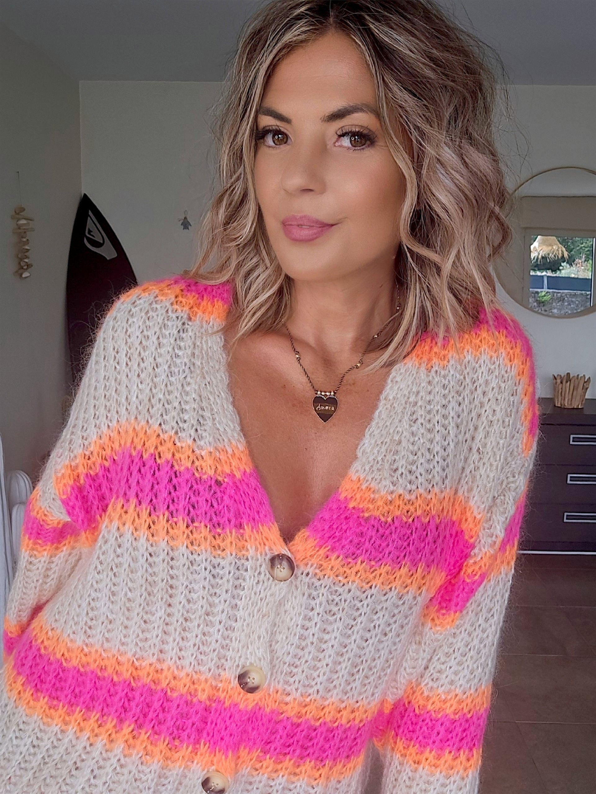 Cardigan doux fluo