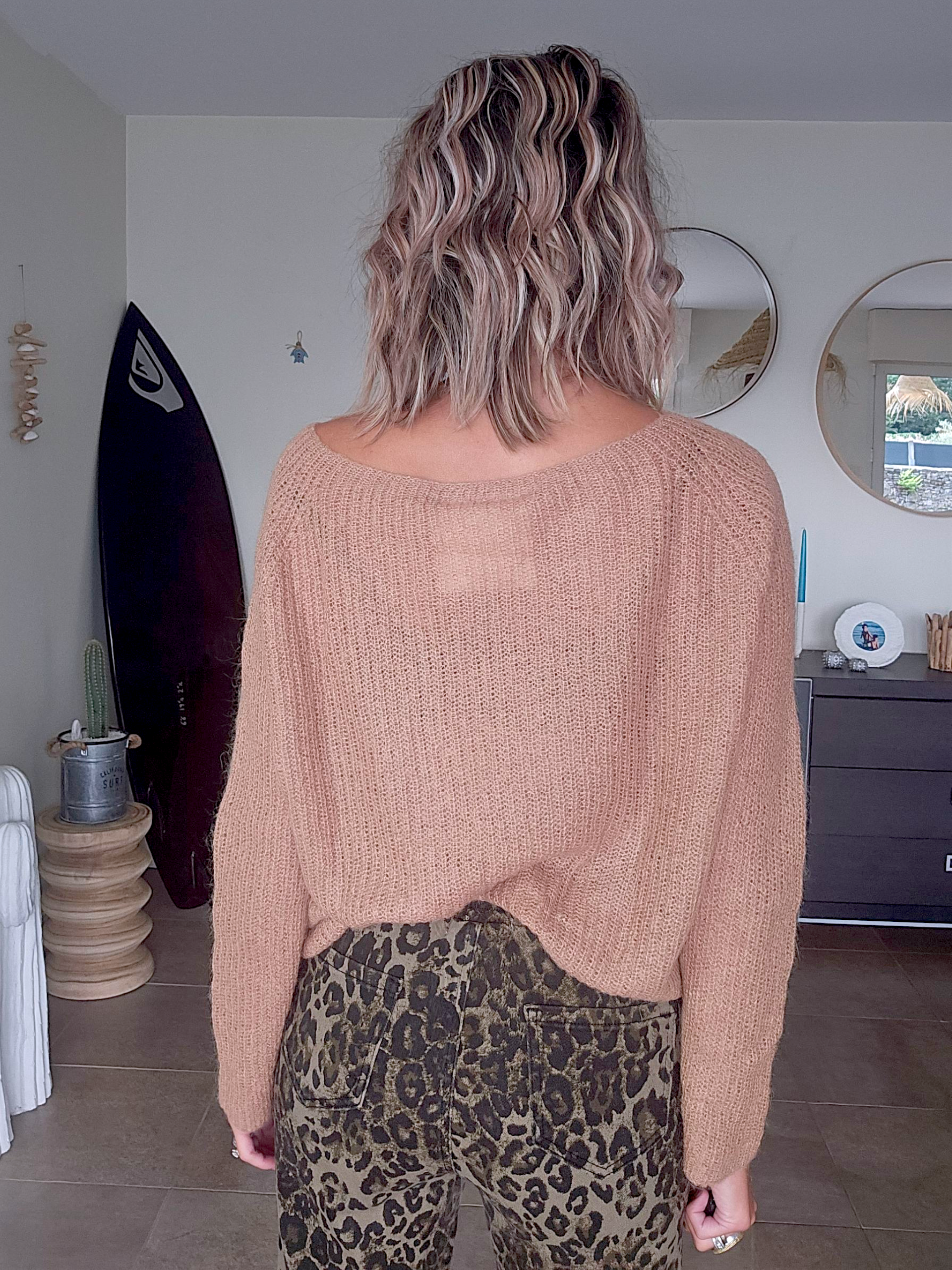 Pull doux ajouré beige foncé