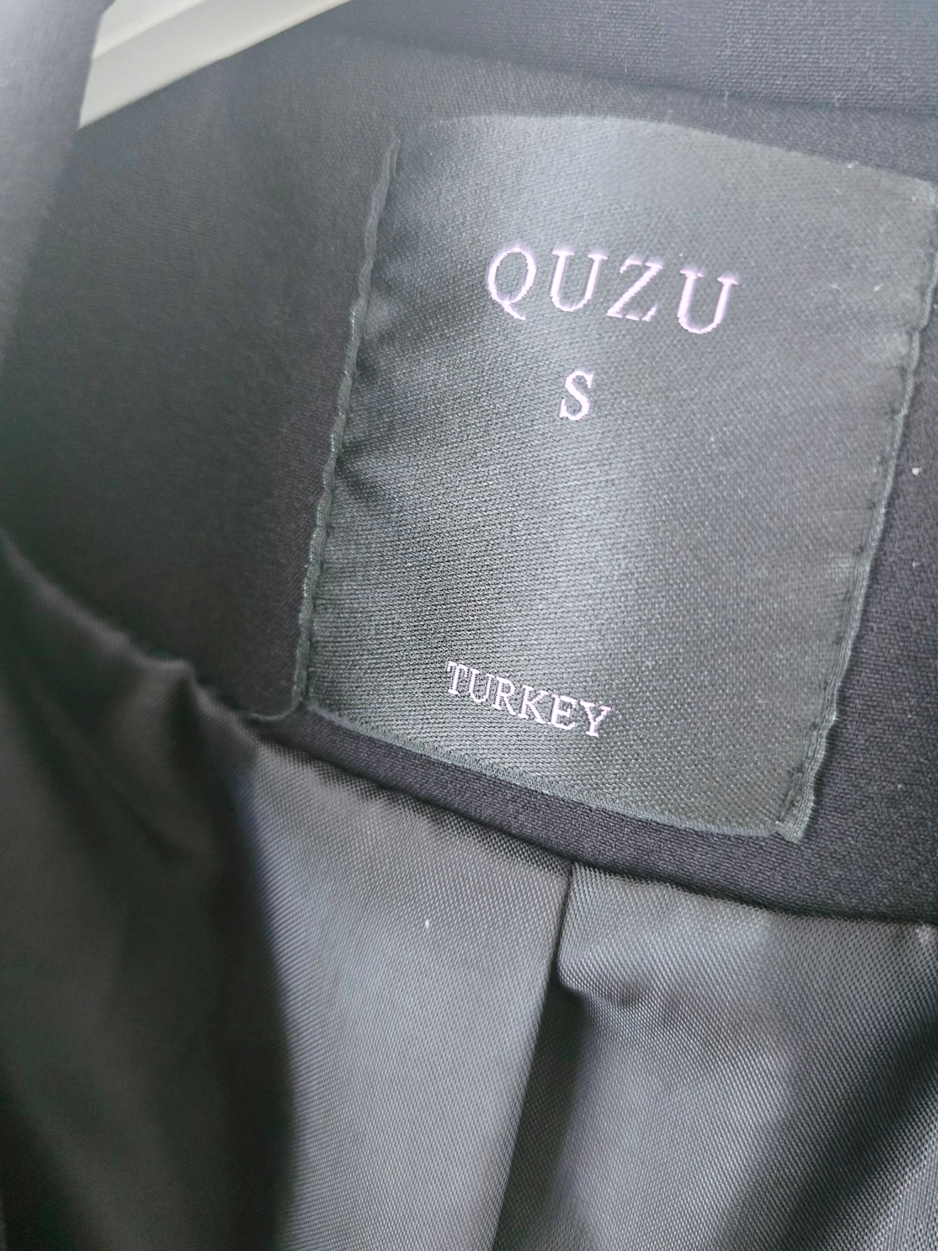 Veste noire à tags smiley