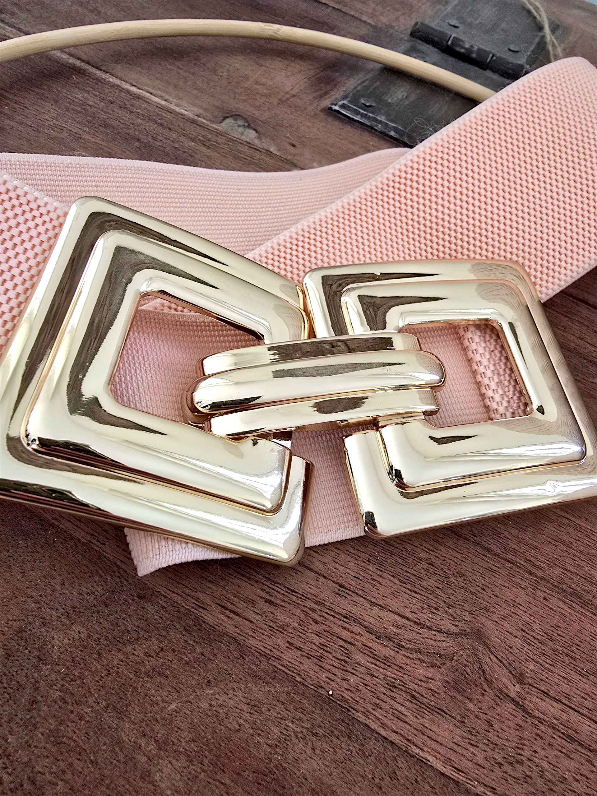 Ceinture rose élastiquée