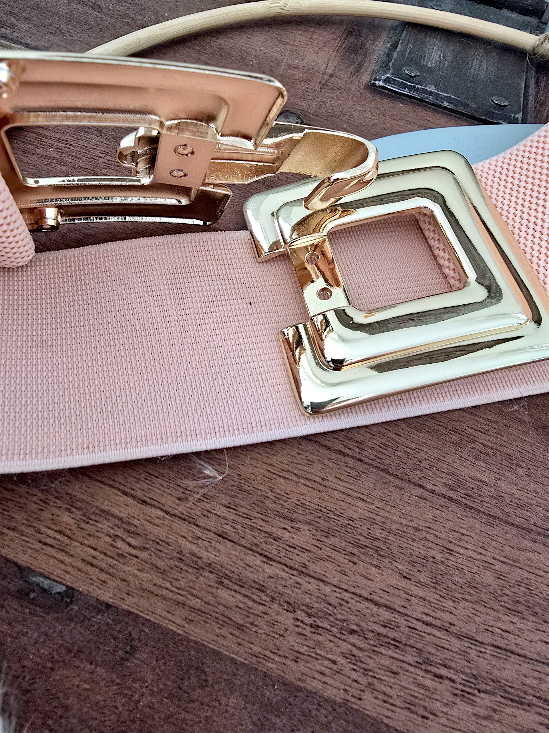 Ceinture rose élastiquée