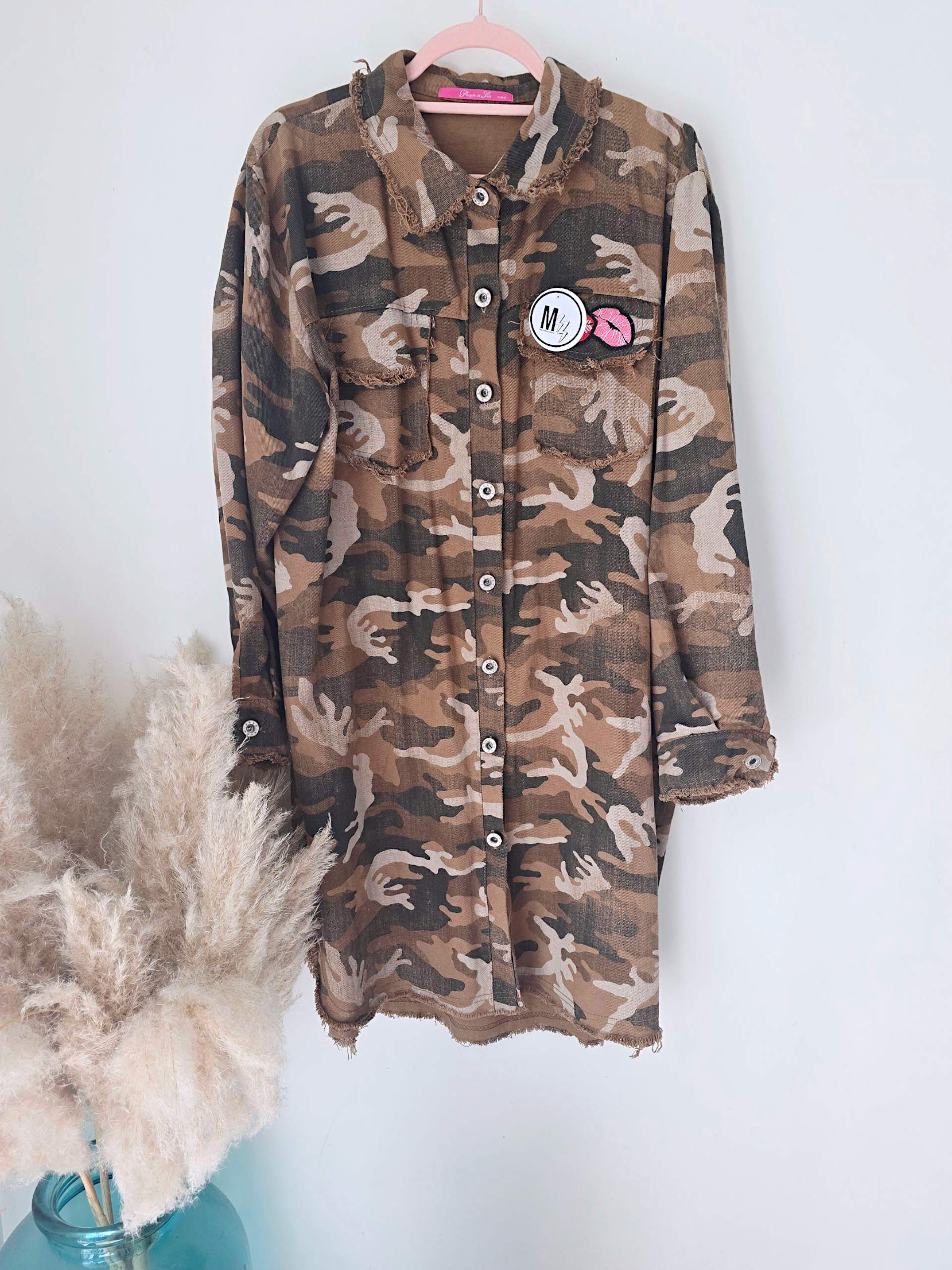 Robe chemise camouflage kiss
