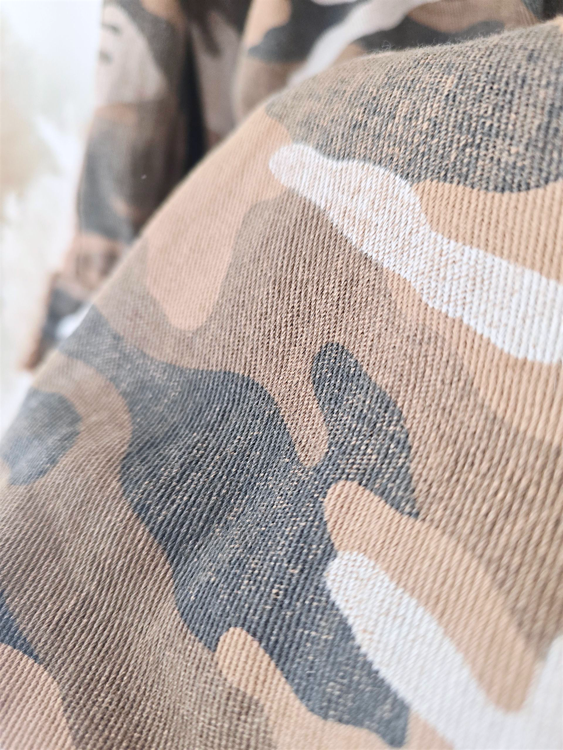 Robe chemise camouflage kiss