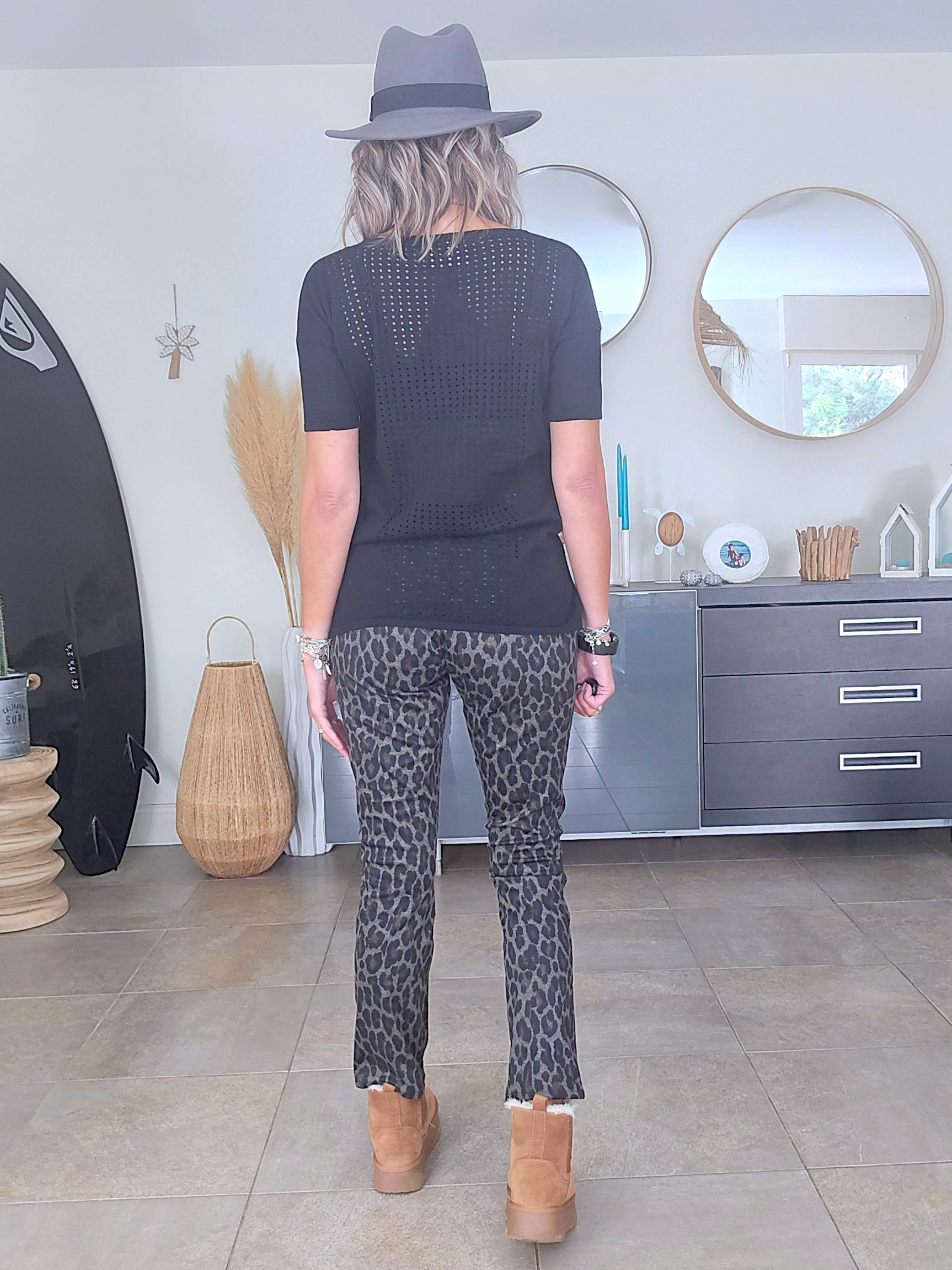 T-shirt ajouré à maille noire