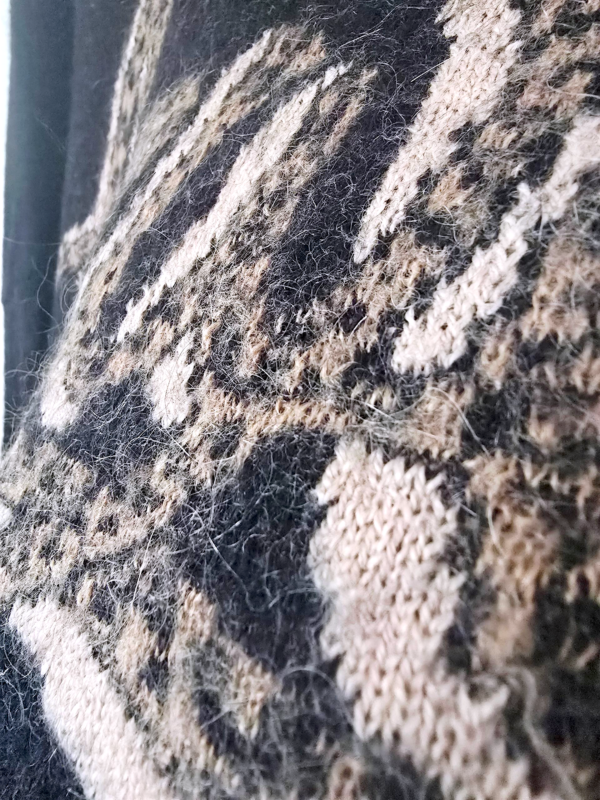 Pull chaud à inscription