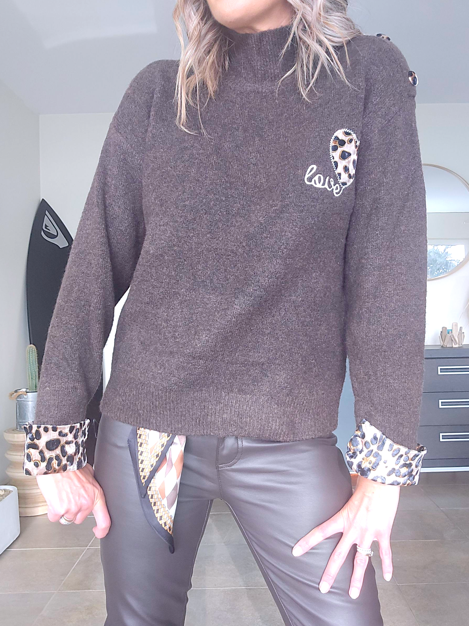 Pull chaud amour léopard