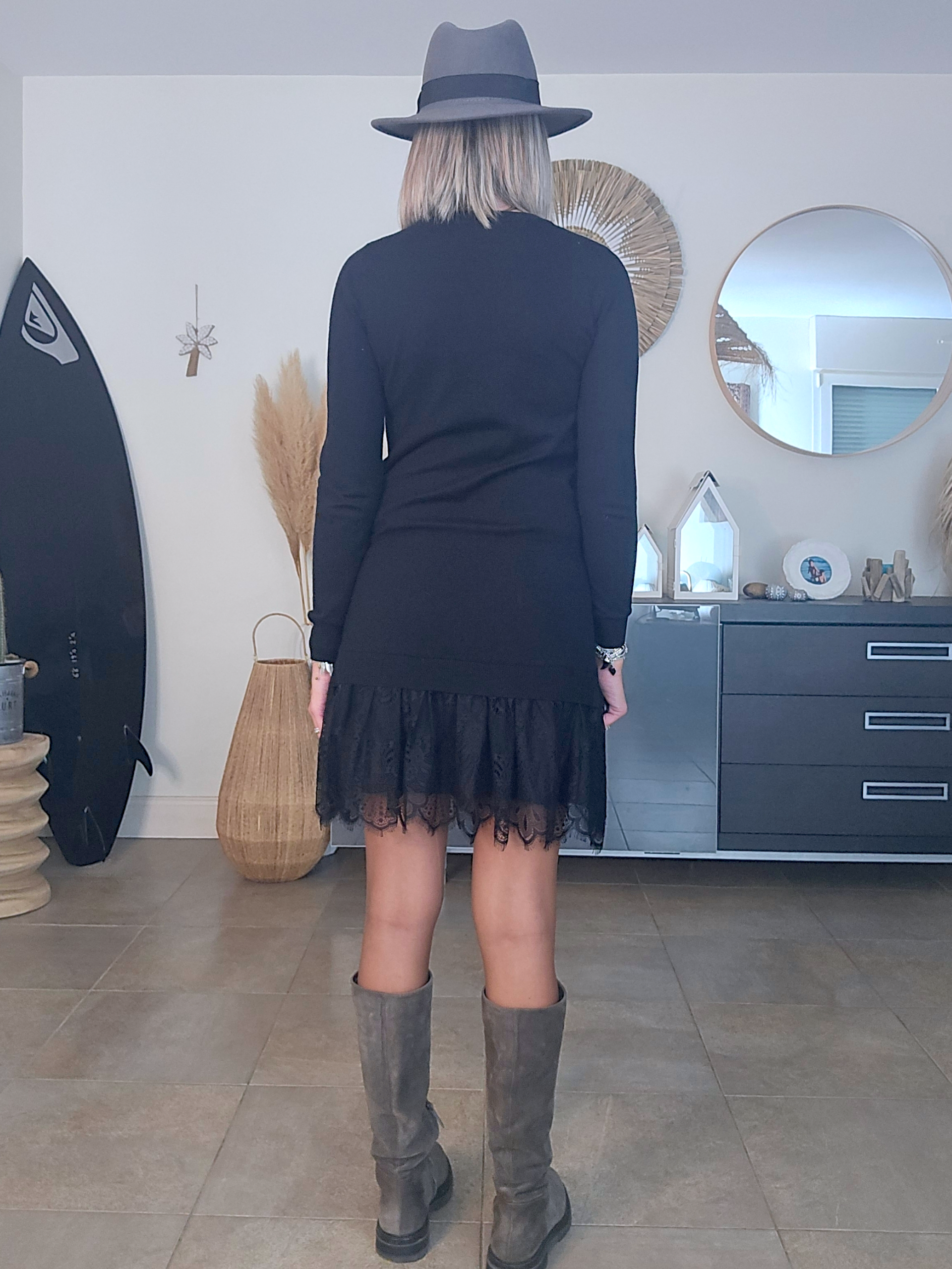 Robe noire maille pull à superposition léopard - 𝐌𝐚𝐫𝐢𝐧𝐚𝟒𝟒𝐟𝐚𝐦𝐢𝐥𝐲