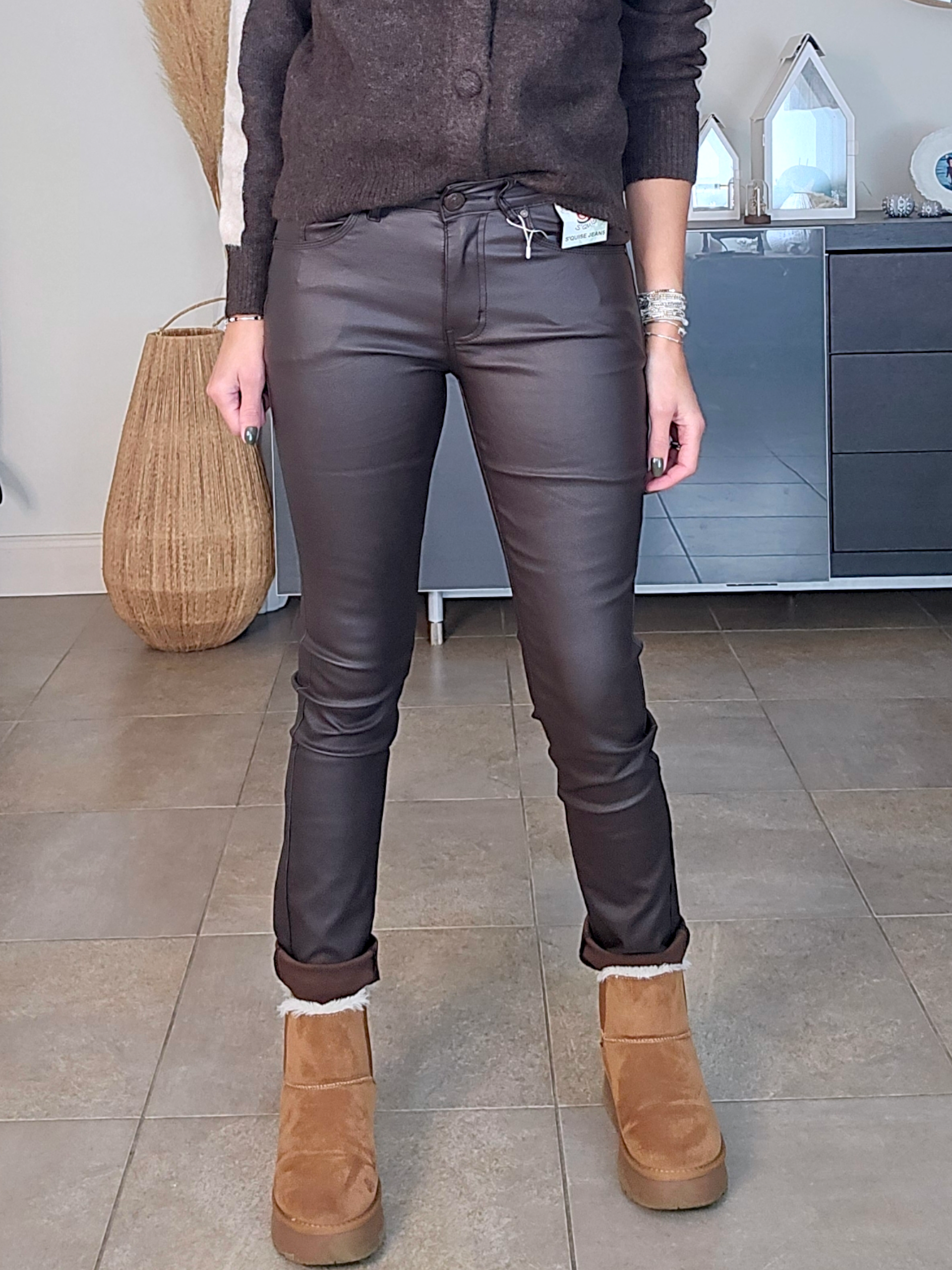 Pantalon slim huilé marron