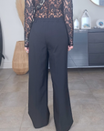 Pantalon chic noir à jambes larges - 𝐌𝐚𝐫𝐢𝐧𝐚𝟒𝟒𝐟𝐚𝐦𝐢𝐥𝐲