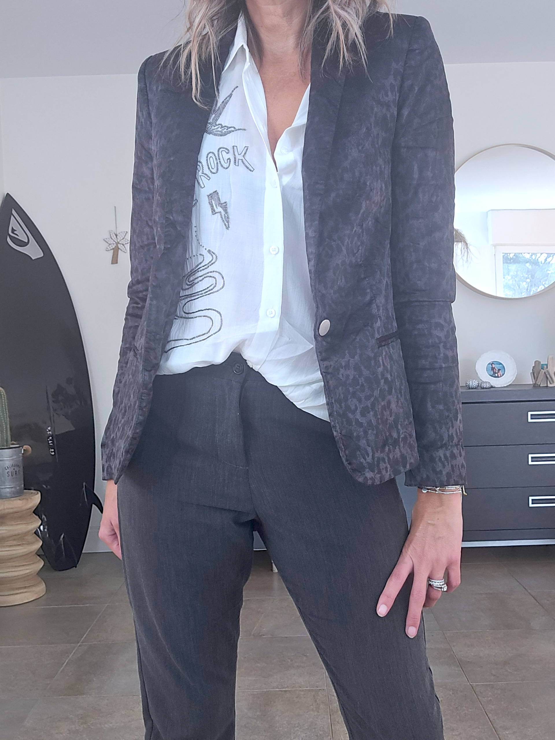 Veste velours ras à imprimé léopard