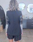 Veste cintrée avec manches en sequins - 𝐌𝐚𝐫𝐢𝐧𝐚𝟒𝟒𝐟𝐚𝐦𝐢𝐥𝐲