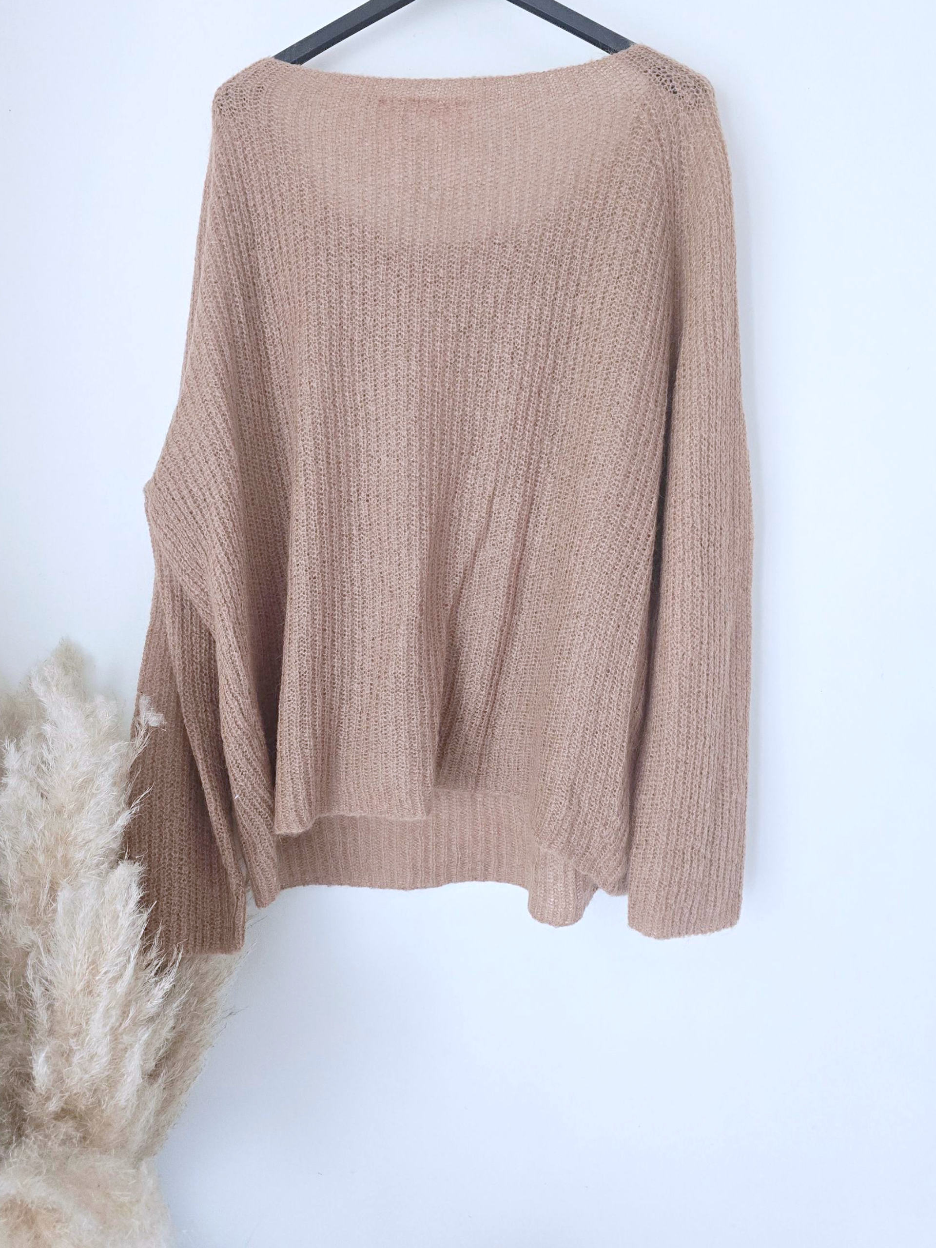 Pull doux ajouré beige foncé