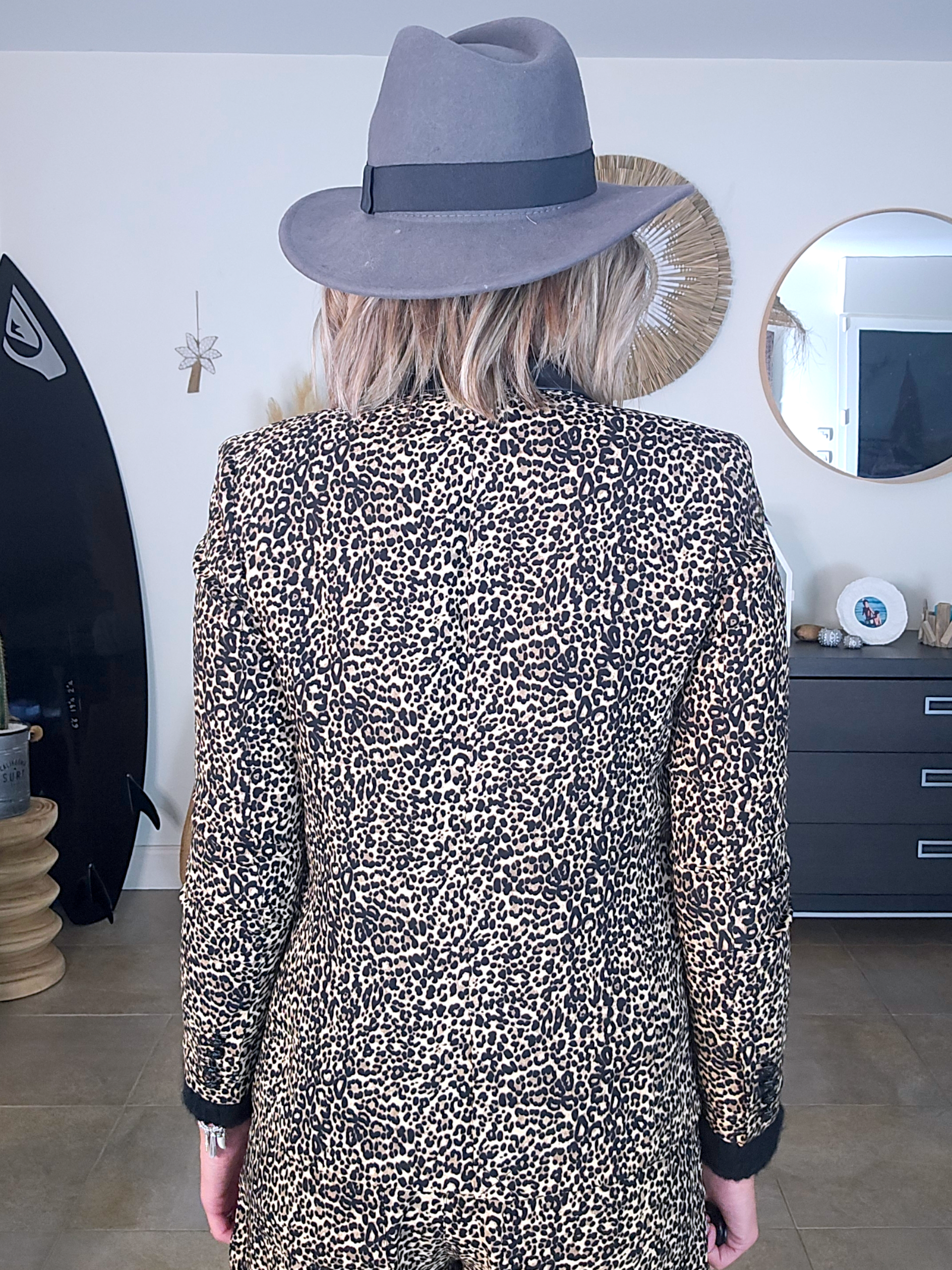 Veste léo col cuir agneau noir - 𝐌𝐚𝐫𝐢𝐧𝐚𝟒𝟒𝐟𝐚𝐦𝐢𝐥𝐲