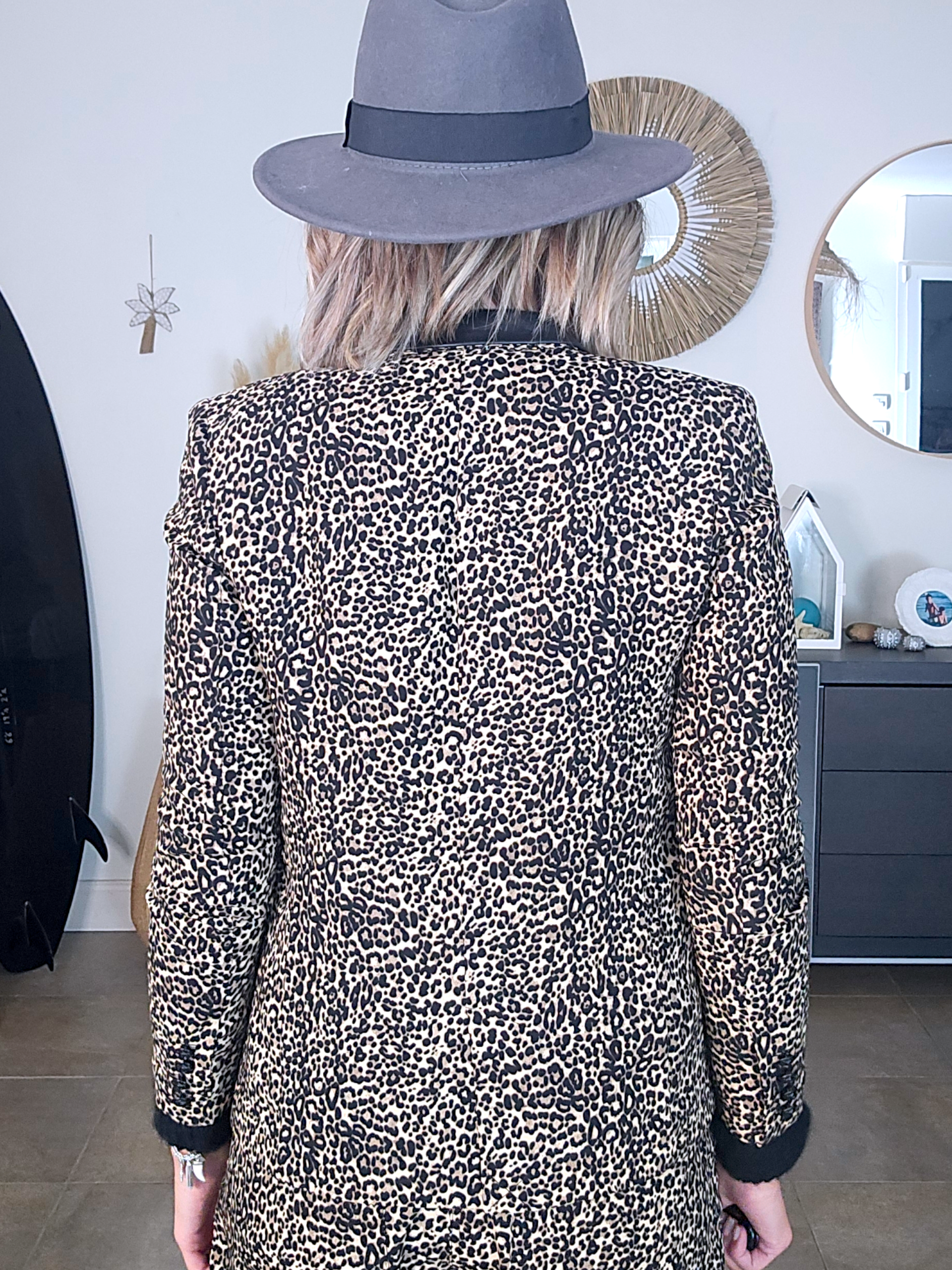 Veste léo col cuir agneau noir - 𝐌𝐚𝐫𝐢𝐧𝐚𝟒𝟒𝐟𝐚𝐦𝐢𝐥𝐲