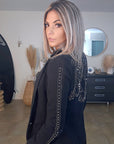 Veste cintrée noire cloutée