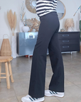 Pantalon chic noir à jambes larges