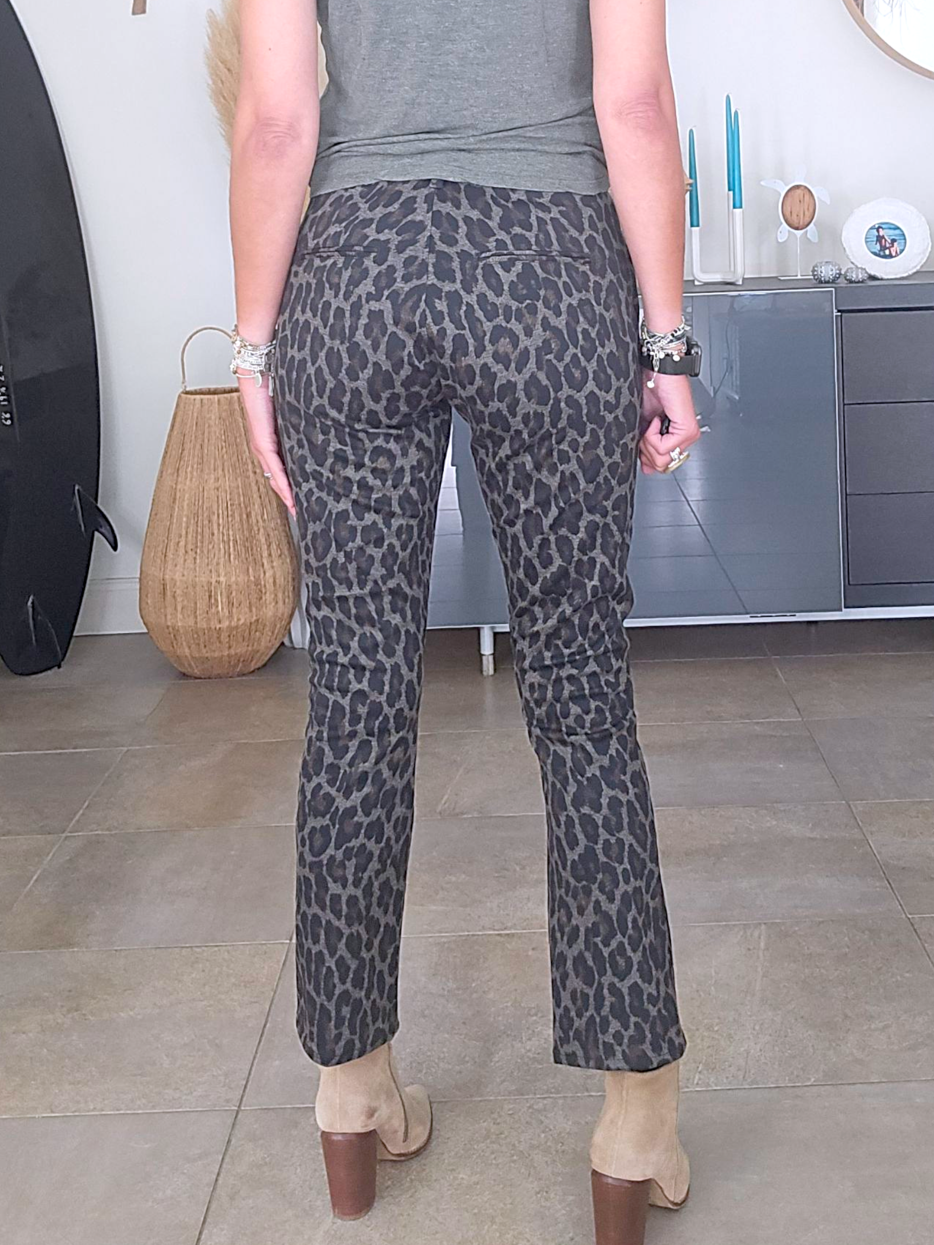 Pantalon léopard kaki