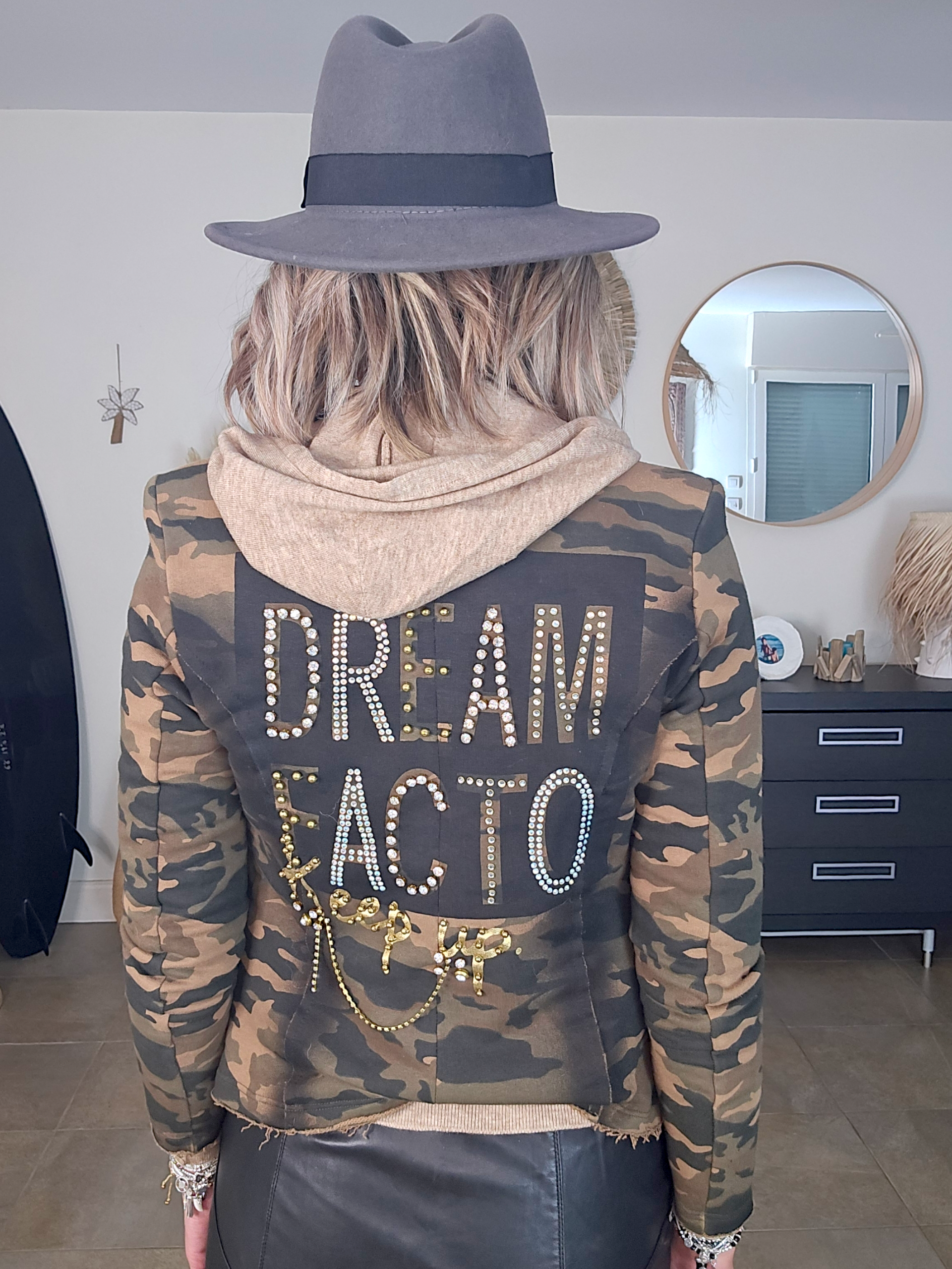 Veste cintrée camouflage kaki