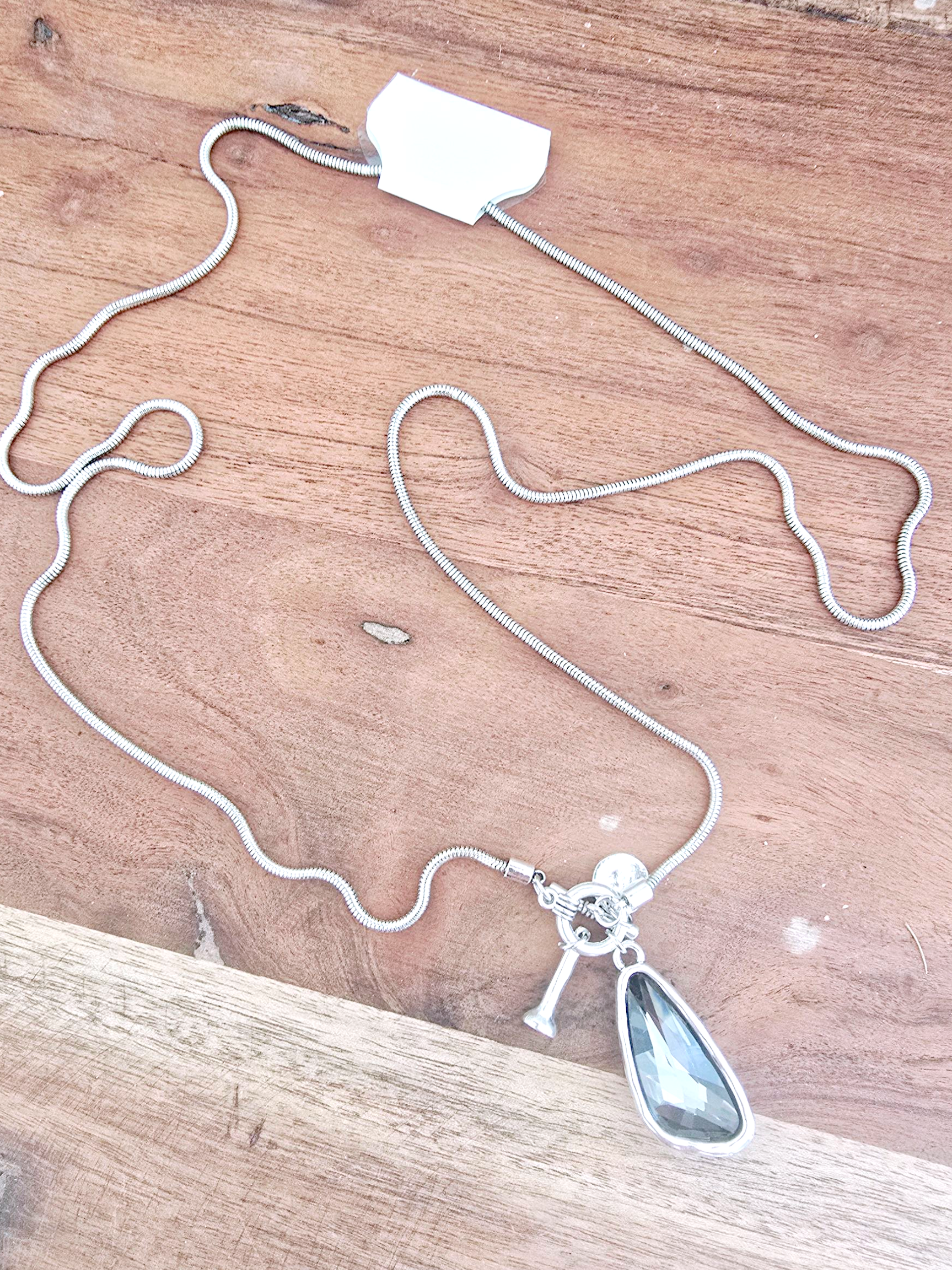 Sautoir pierre en goutte