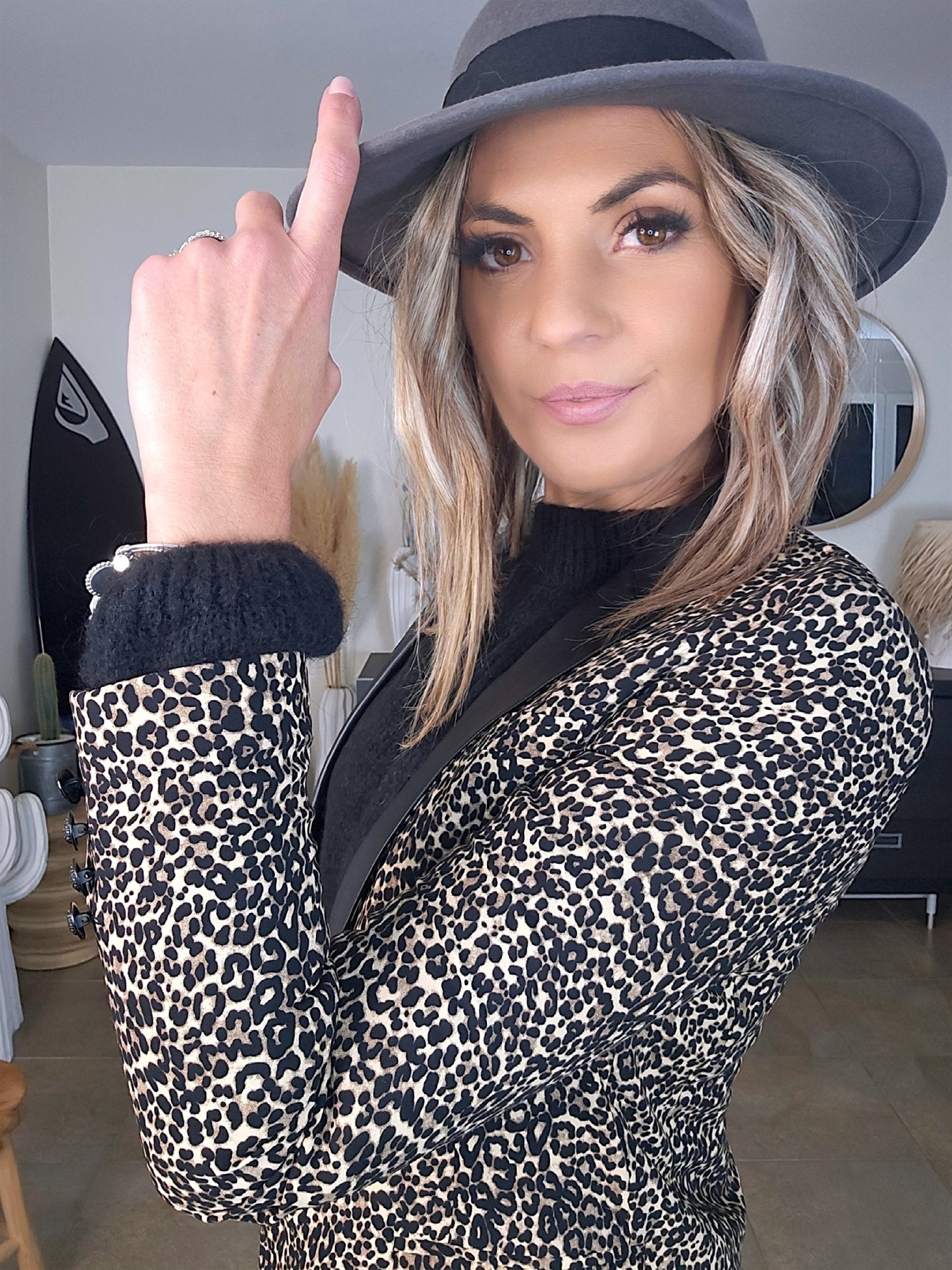 Veste léo col cuir agneau noir - 𝐌𝐚𝐫𝐢𝐧𝐚𝟒𝟒𝐟𝐚𝐦𝐢𝐥𝐲