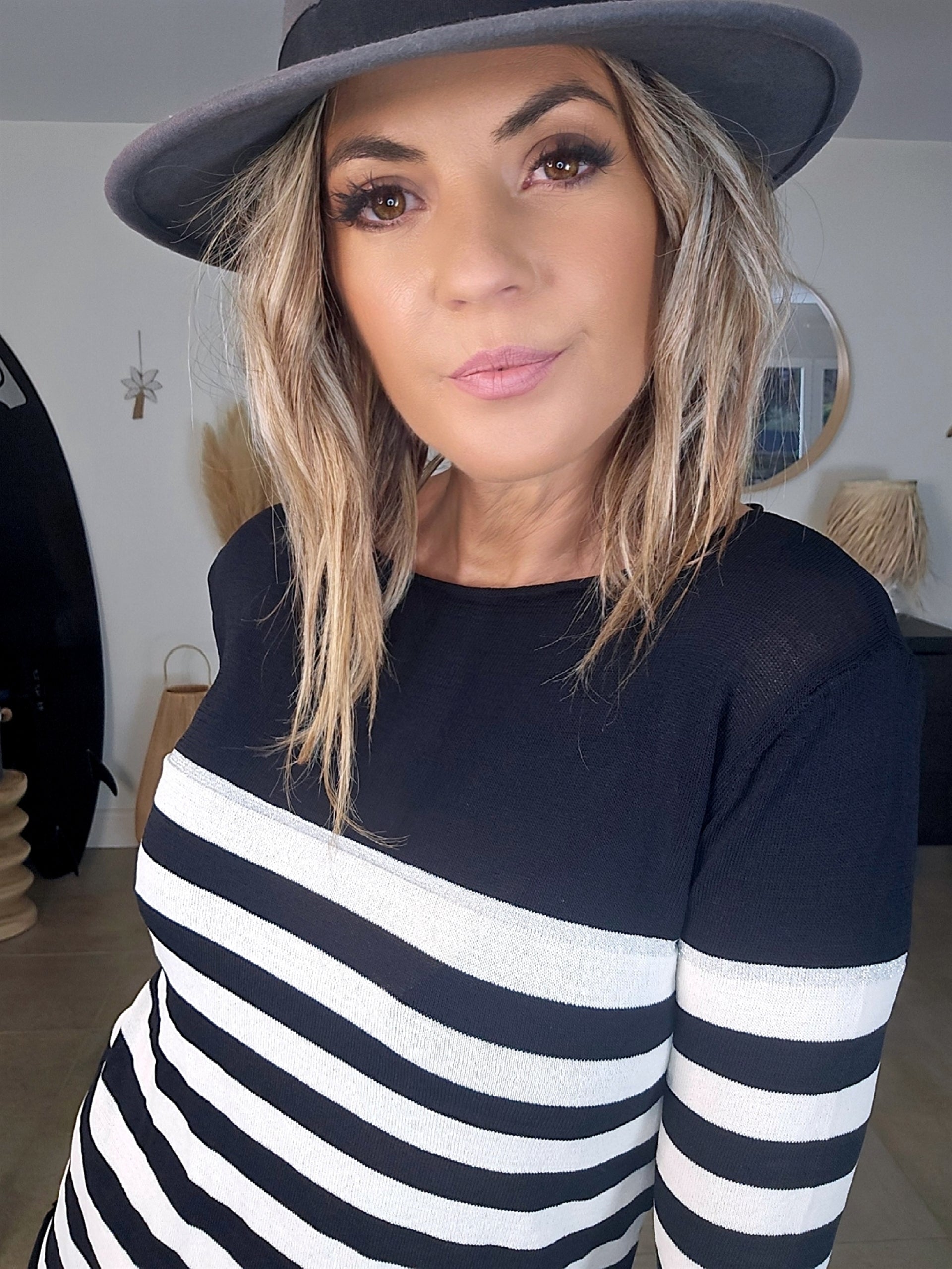 Pull marin noir et blanc