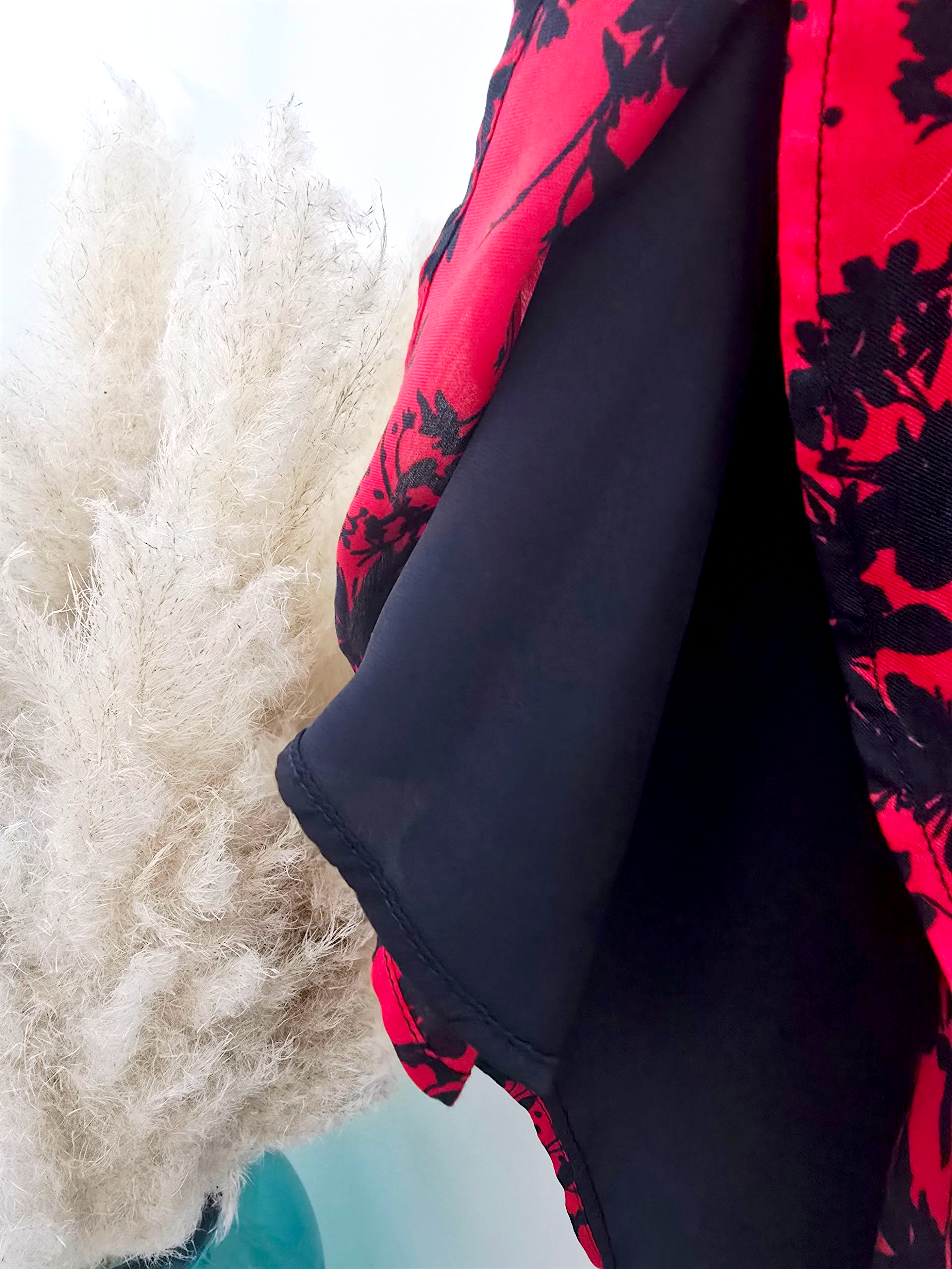 Robe rouge rock-chic