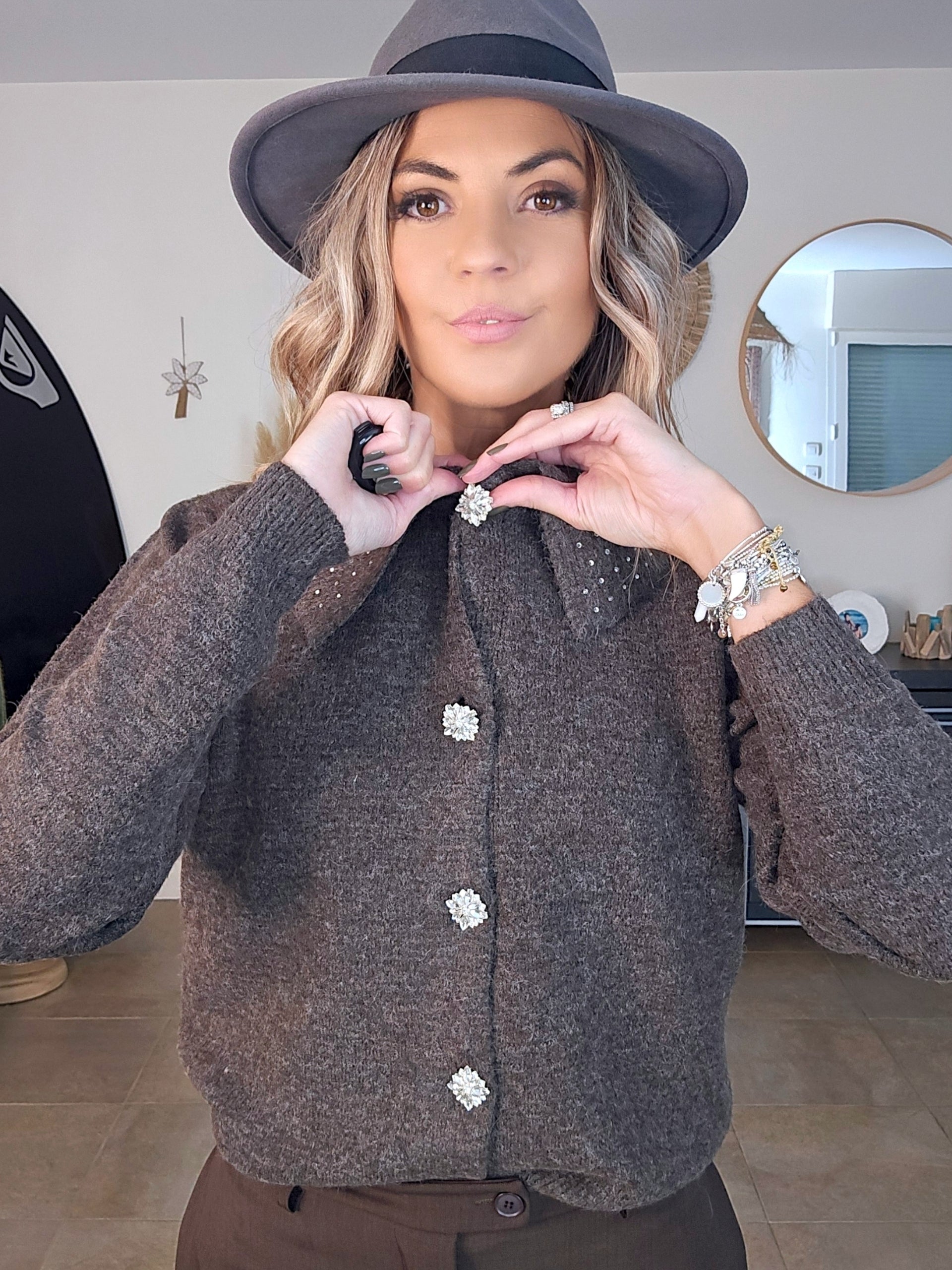 Cardigan marron à strass