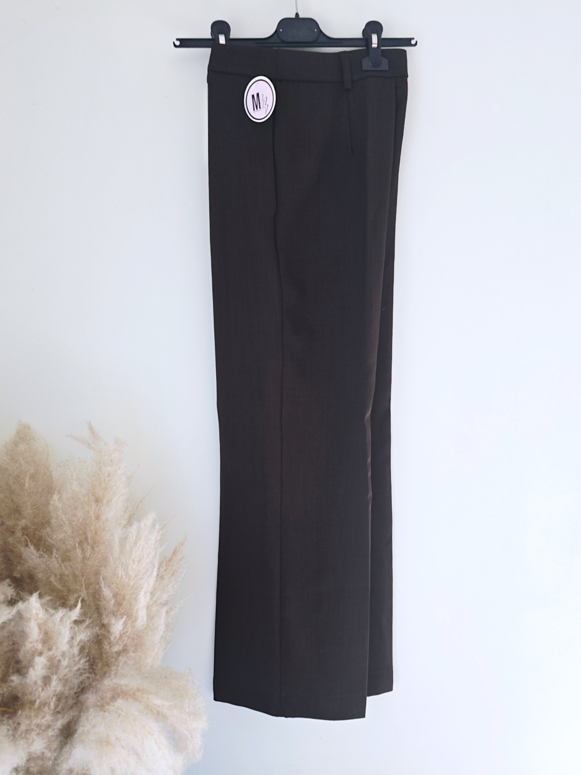 Pantalon marron à jambes larges