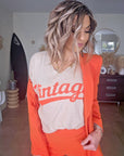 Pull beige vintage orange fluo - 𝐌𝐚𝐫𝐢𝐧𝐚𝟒𝟒𝐟𝐚𝐦𝐢𝐥𝐲