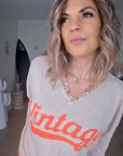 Pull beige vintage orange fluo - 𝐌𝐚𝐫𝐢𝐧𝐚𝟒𝟒𝐟𝐚𝐦𝐢𝐥𝐲