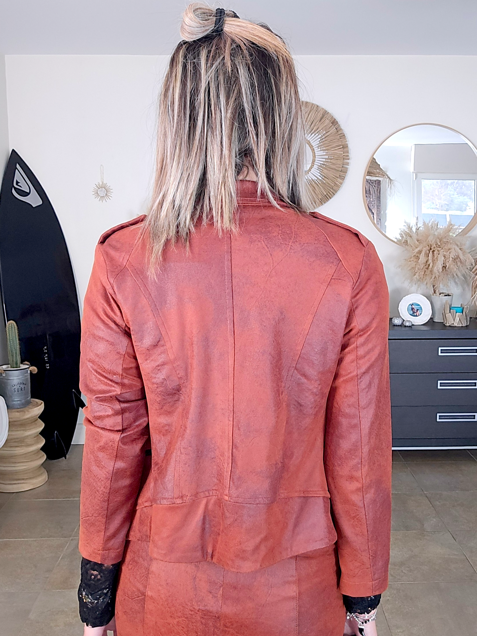 Ensemble veste et jupe Made in France - 𝐌𝐚𝐫𝐢𝐧𝐚𝟒𝟒𝐟𝐚𝐦𝐢𝐥𝐲