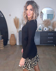 Robe noire maille pull à superposition léopard - 𝐌𝐚𝐫𝐢𝐧𝐚𝟒𝟒𝐟𝐚𝐦𝐢𝐥𝐲